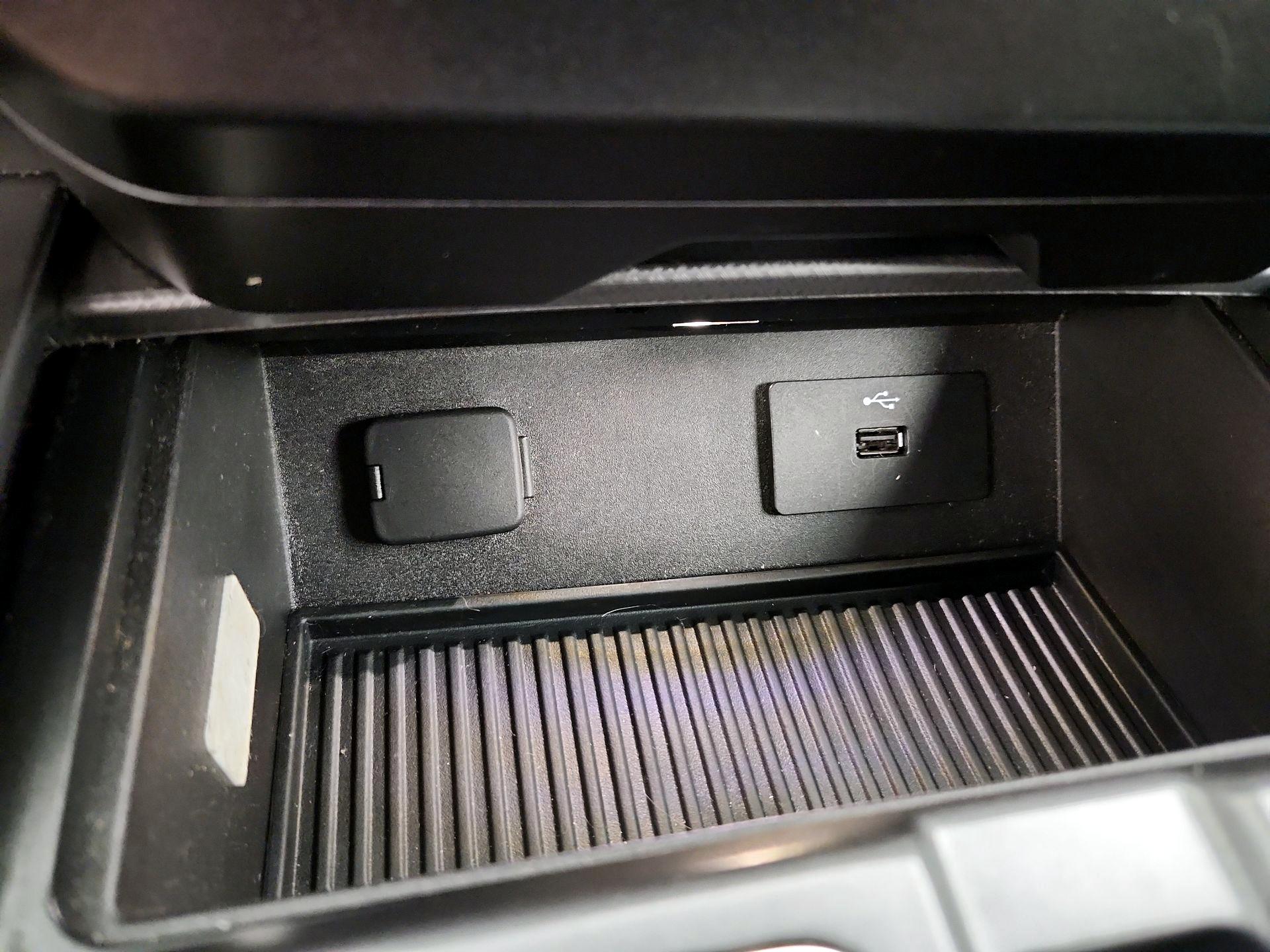 Thumbnail: 2016 Ford F-150 - 18