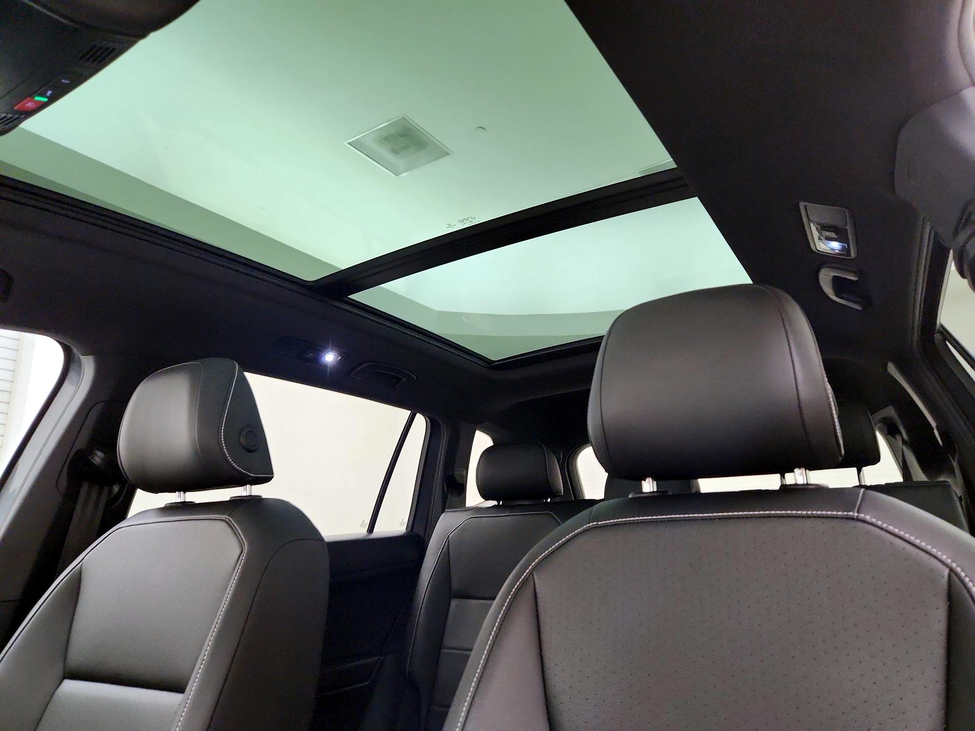 Thumbnail: 2021 Volkswagen Tiguan - 19