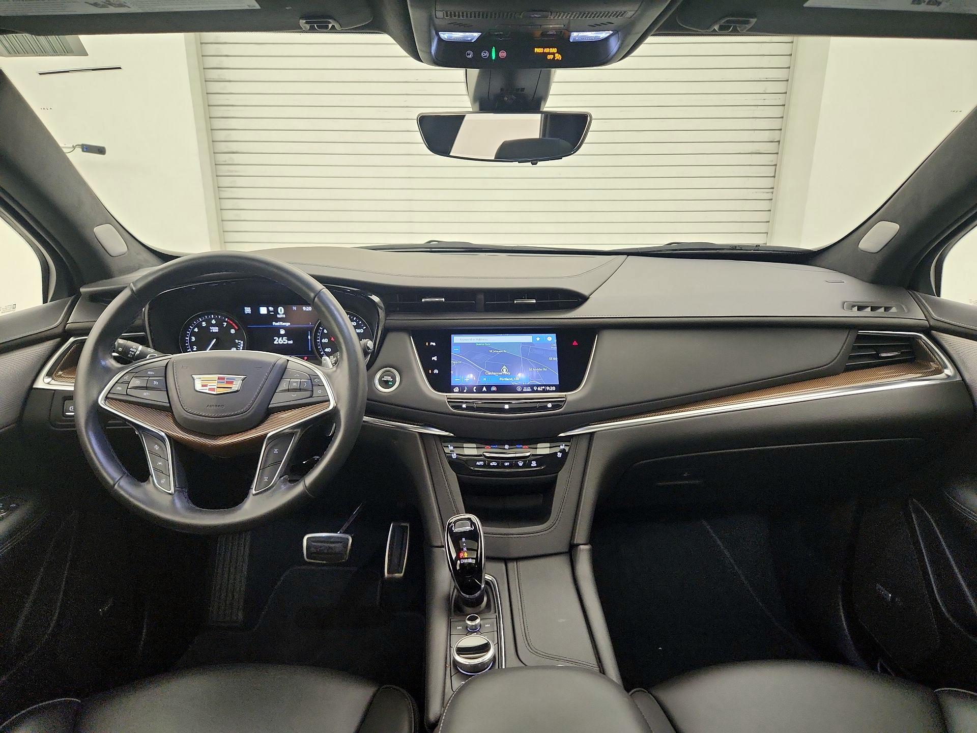 Thumbnail: 2020 Cadillac XT5 - 9