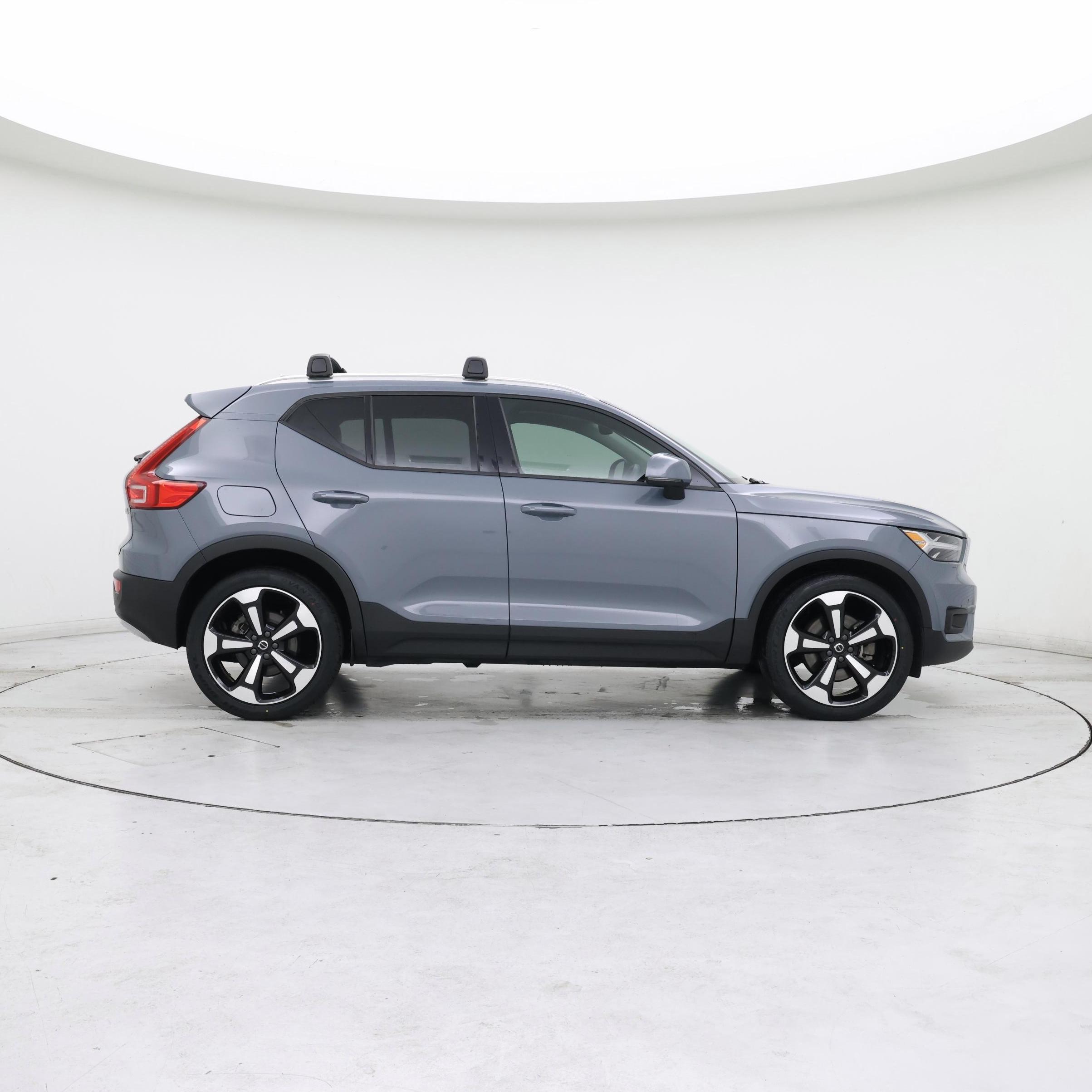 Thumbnail: 2020 Volvo XC40 - 7