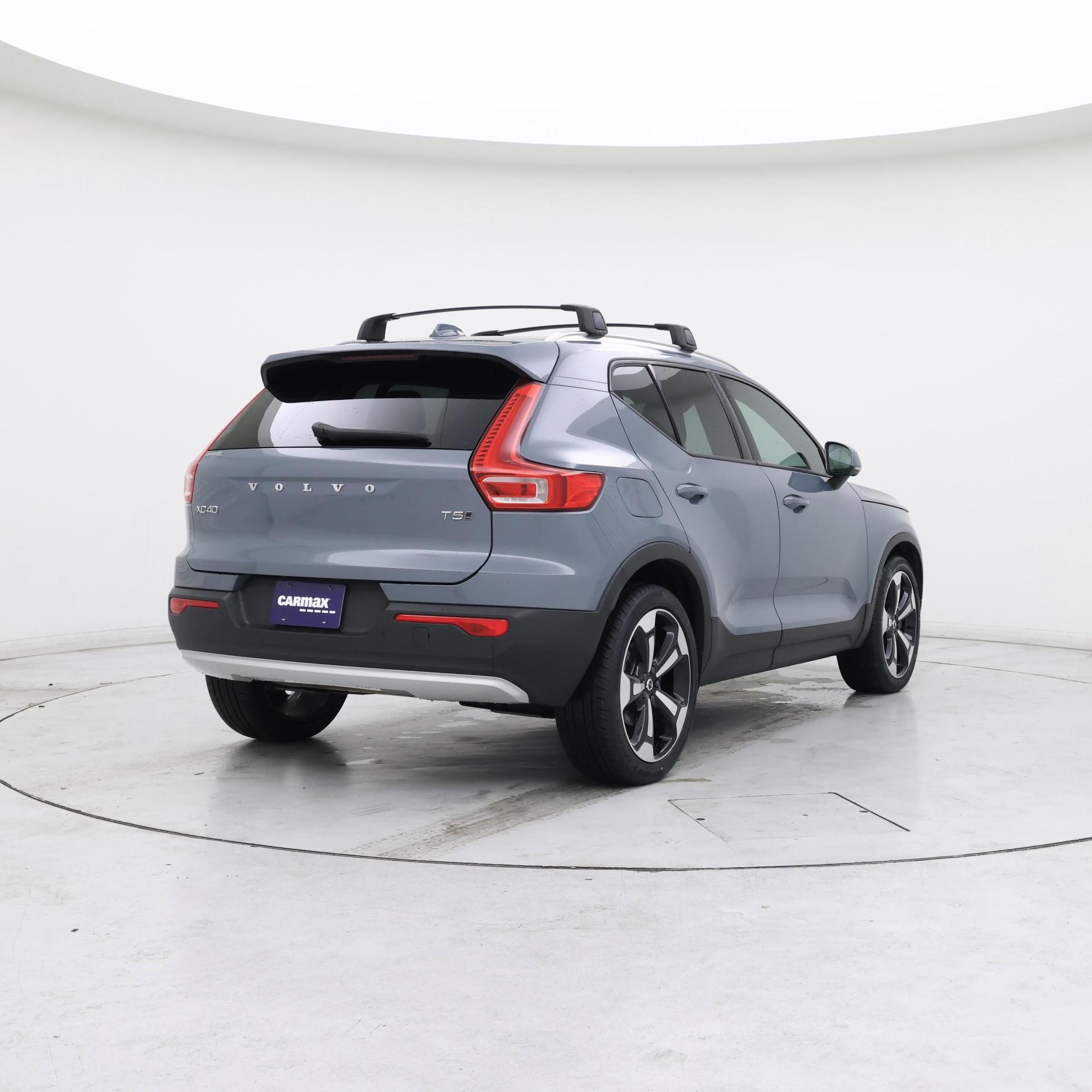 Thumbnail: 2020 Volvo XC40 - 8