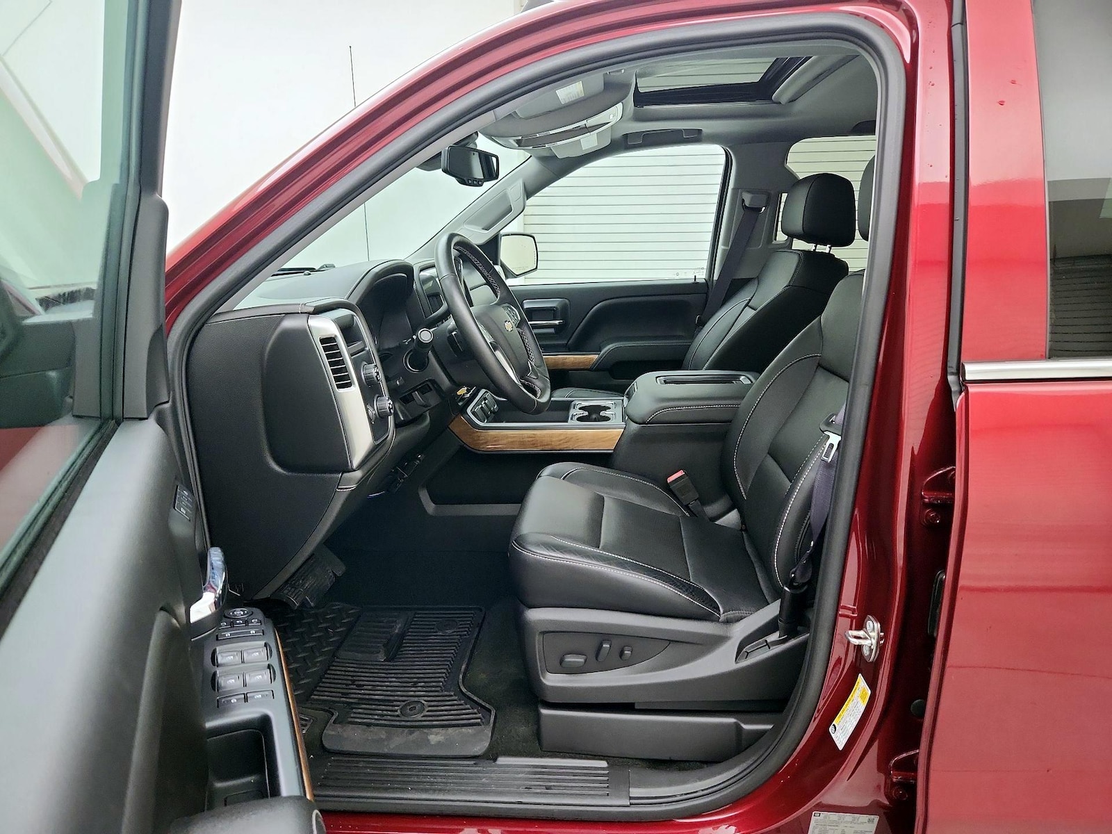2016 Chevrolet Silverado 1500 LTZ - Photo 12