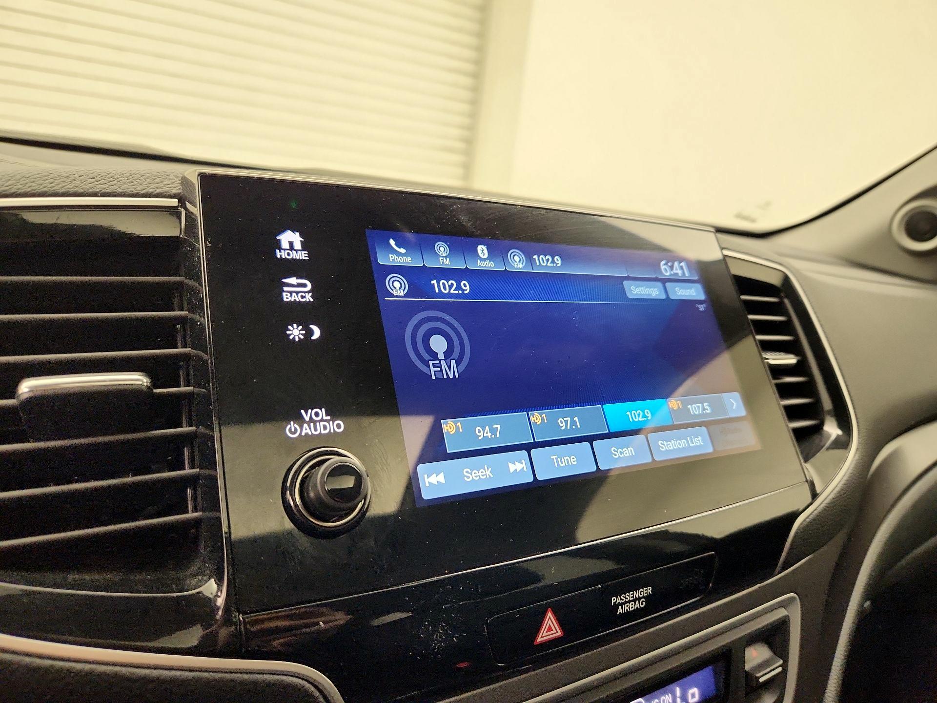 Thumbnail: 2022 Honda Pilot - 15