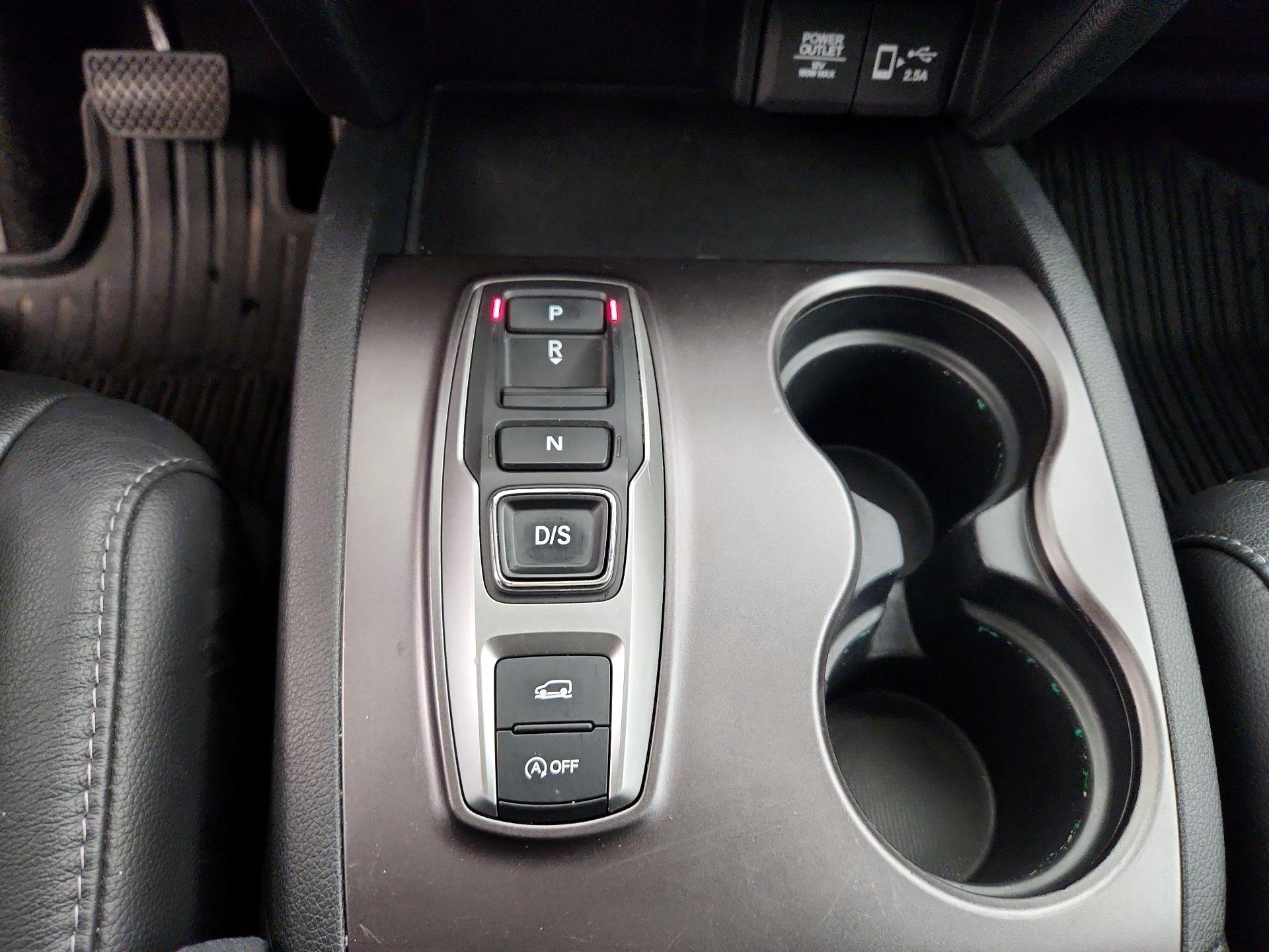 Thumbnail: 2022 Honda Pilot - 17