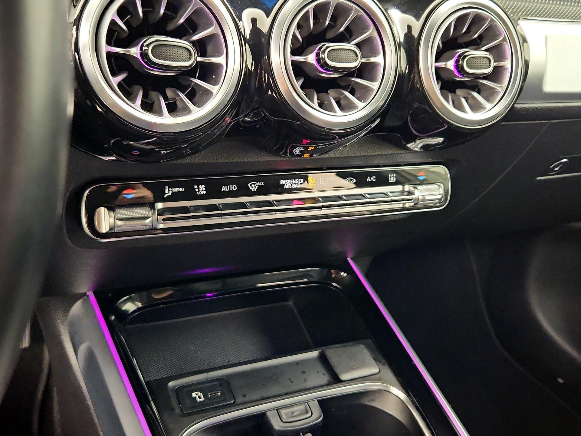 Thumbnail: 2022 Mercedes-Benz EQB - 17