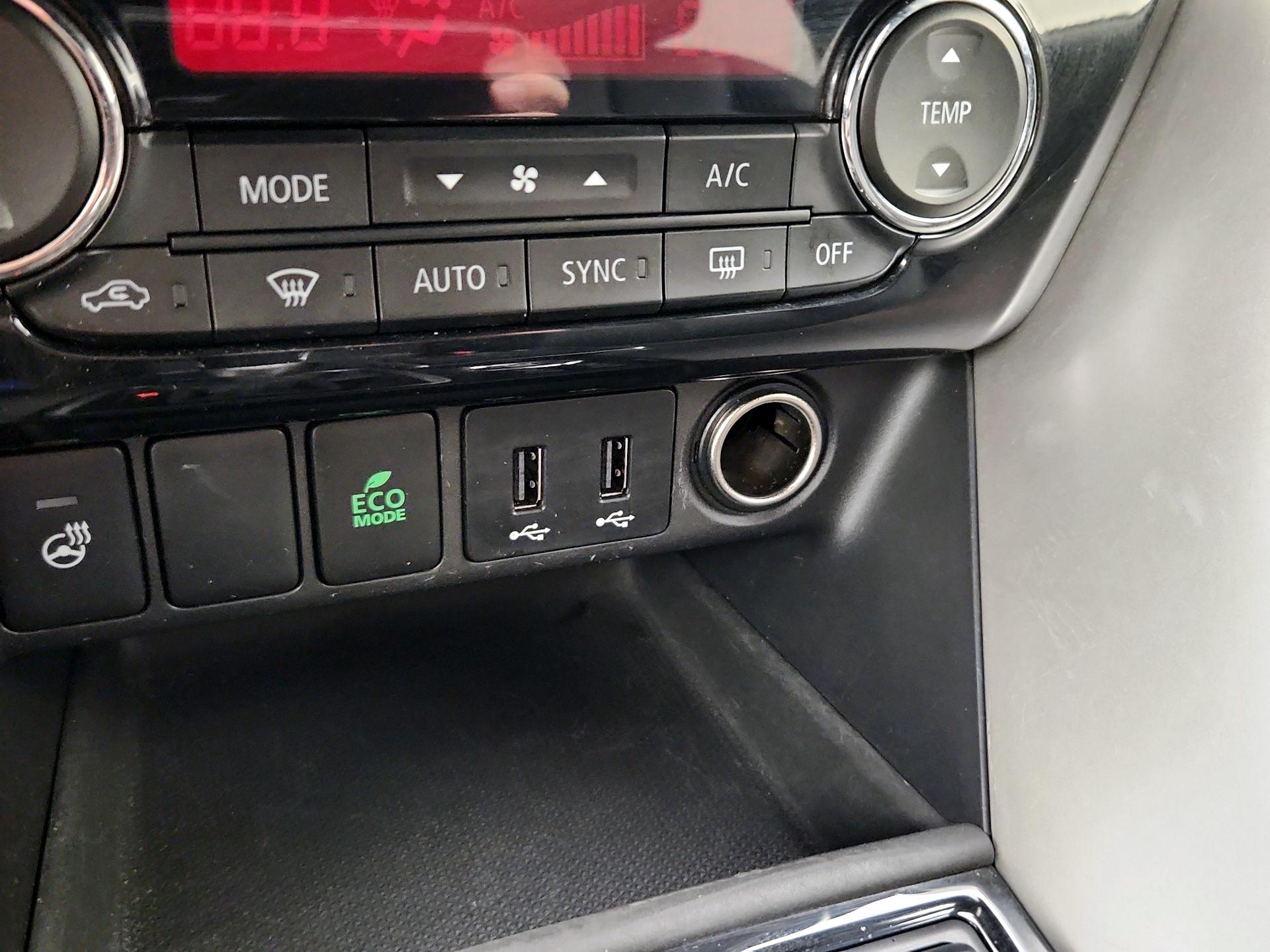 Thumbnail: 2020 Mitsubishi Eclipse Cross - 18