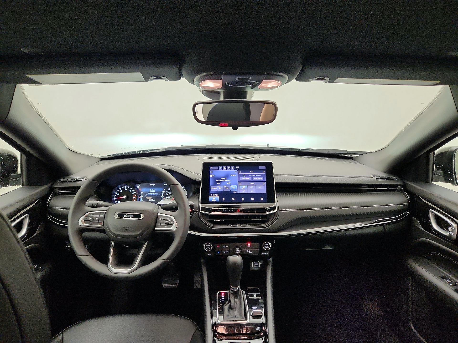 Thumbnail: 2024 Jeep Compass - 9