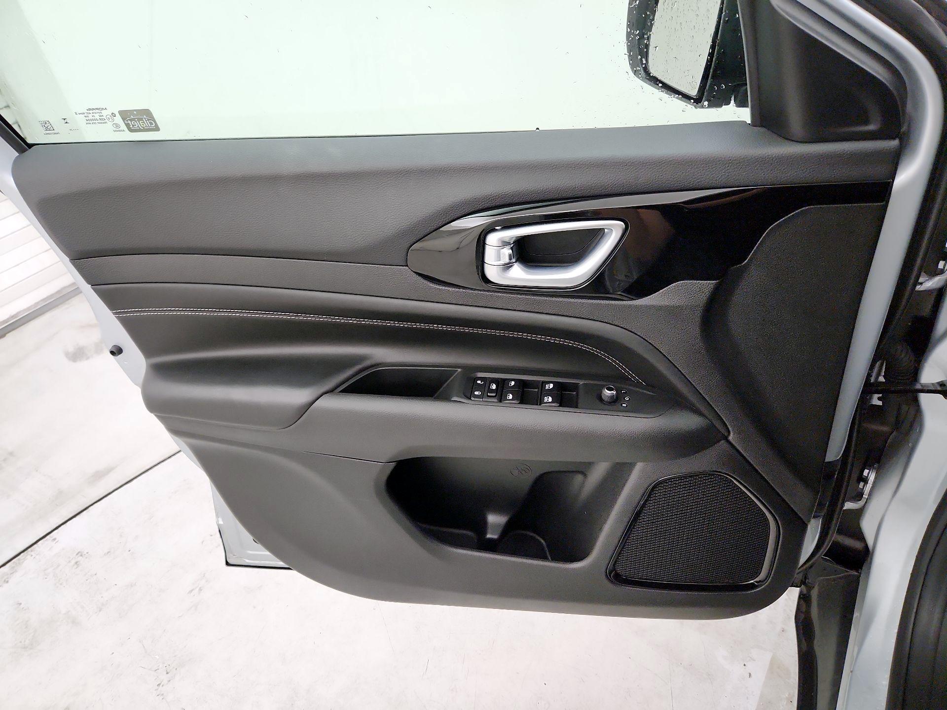 Thumbnail: 2024 Jeep Compass - 12