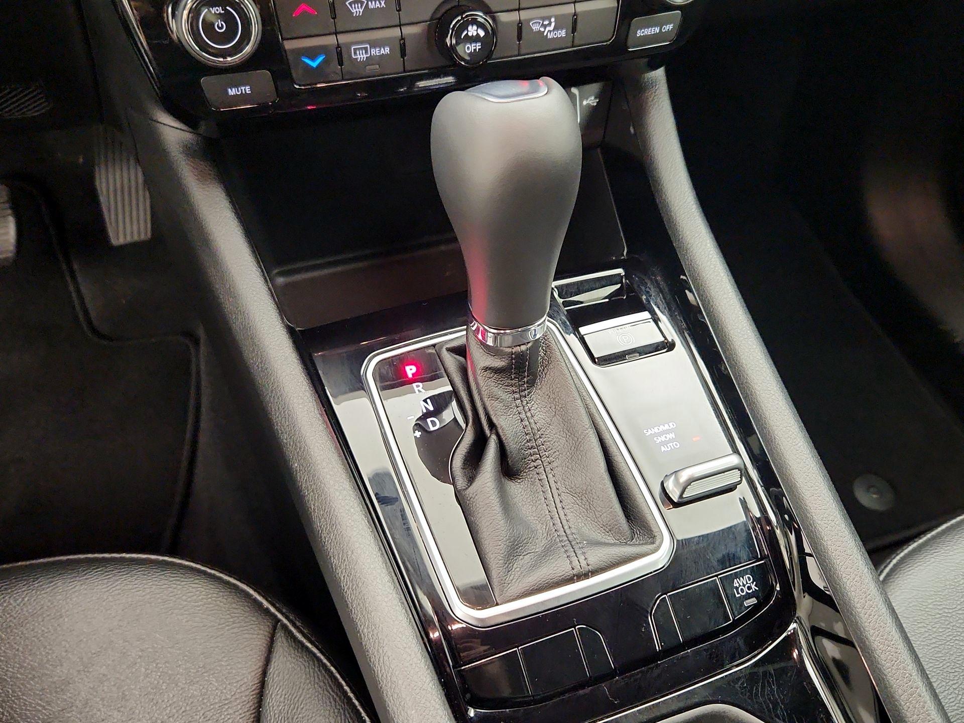 Thumbnail: 2024 Jeep Compass - 17