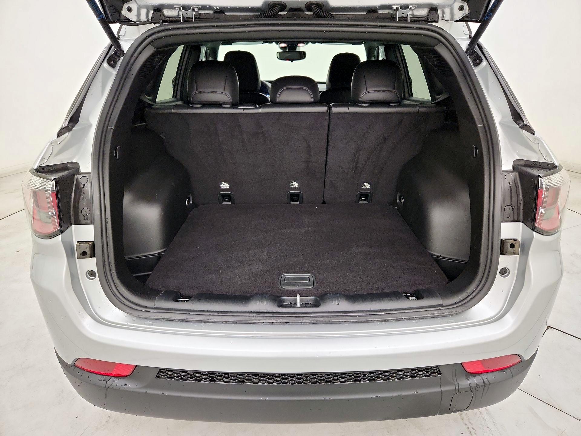 Thumbnail: 2024 Jeep Compass - 20