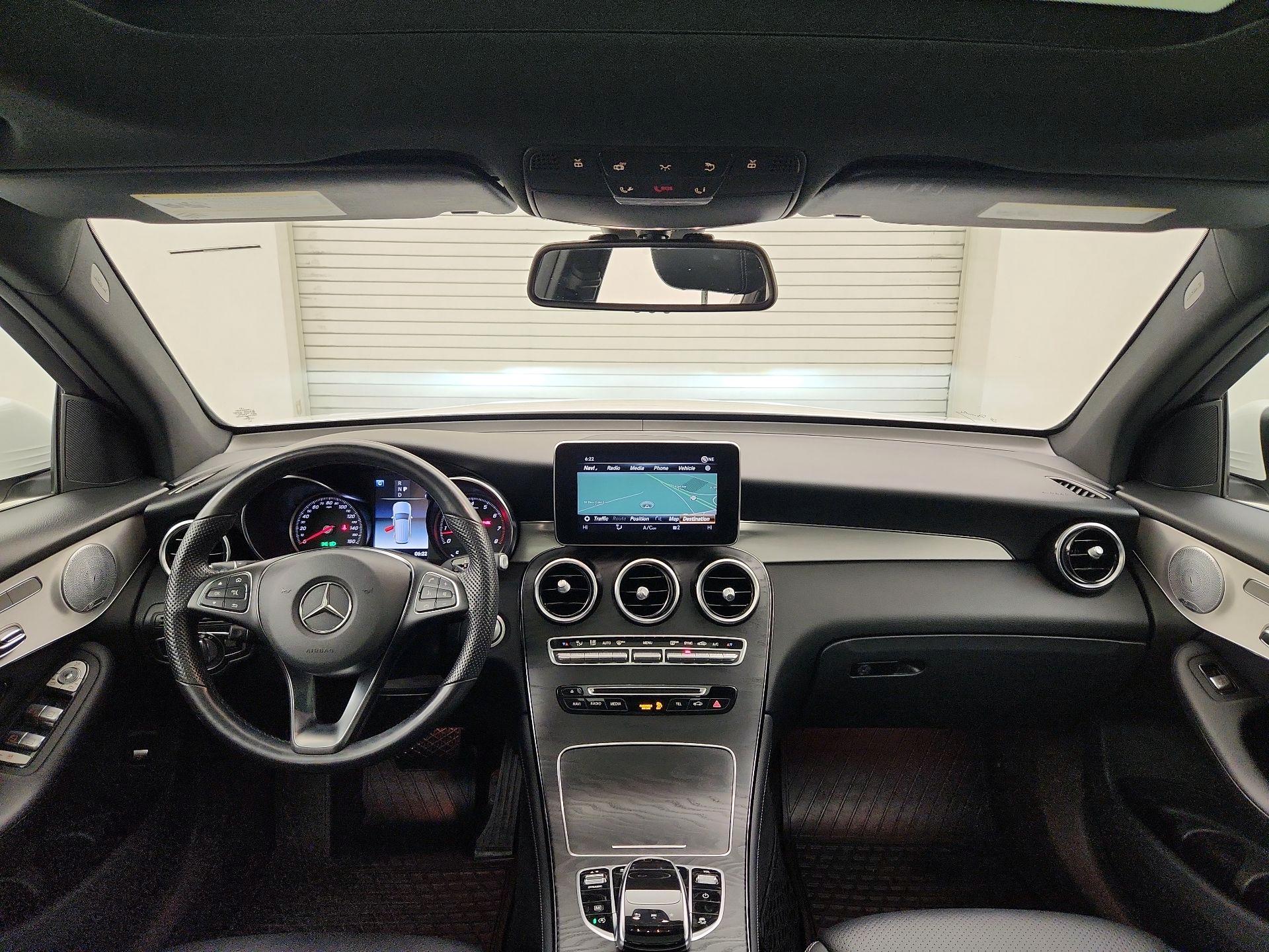 Thumbnail: 2019 Mercedes-Benz GLC - 9