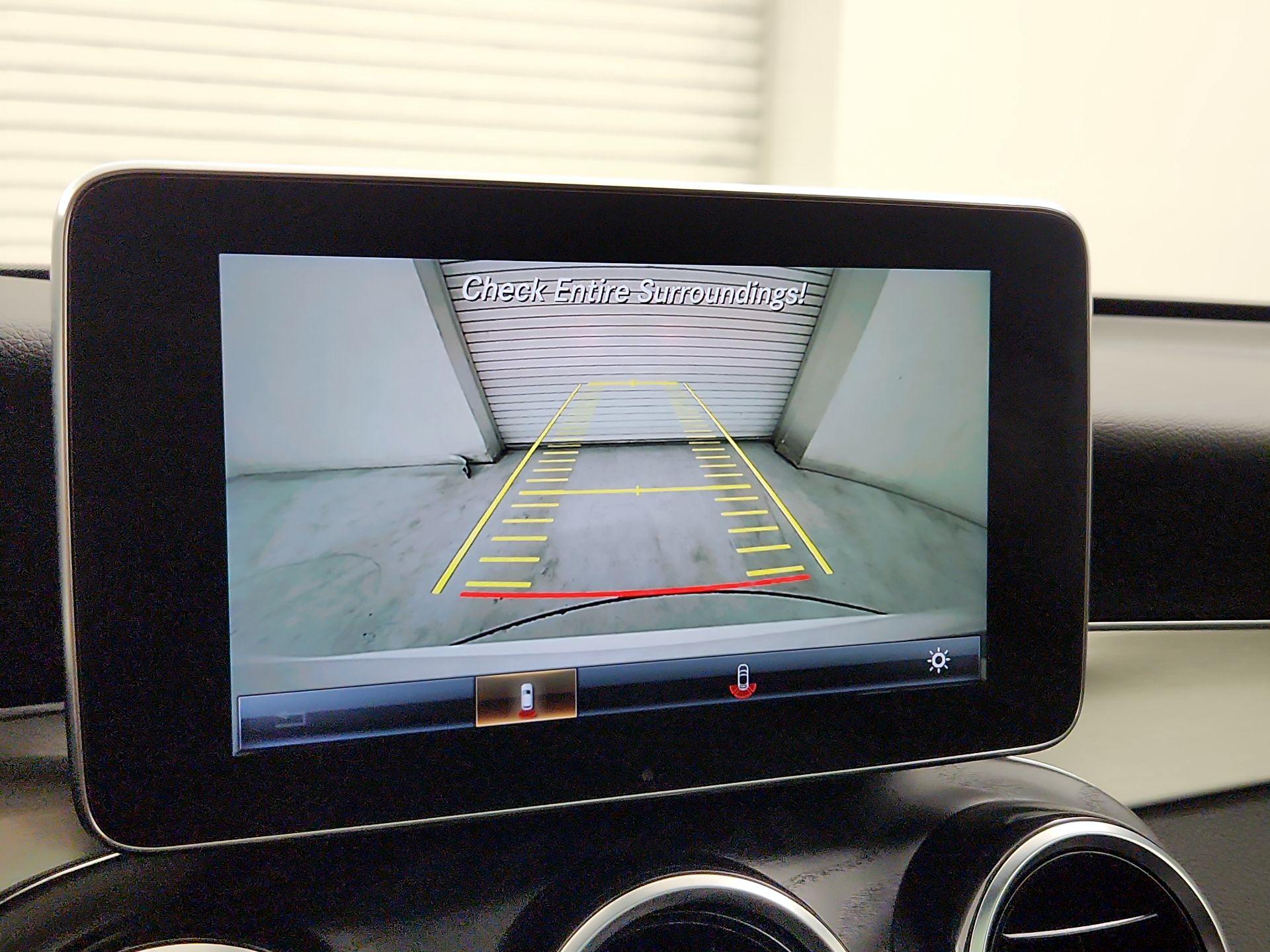 Thumbnail: 2019 Mercedes-Benz GLC - 15