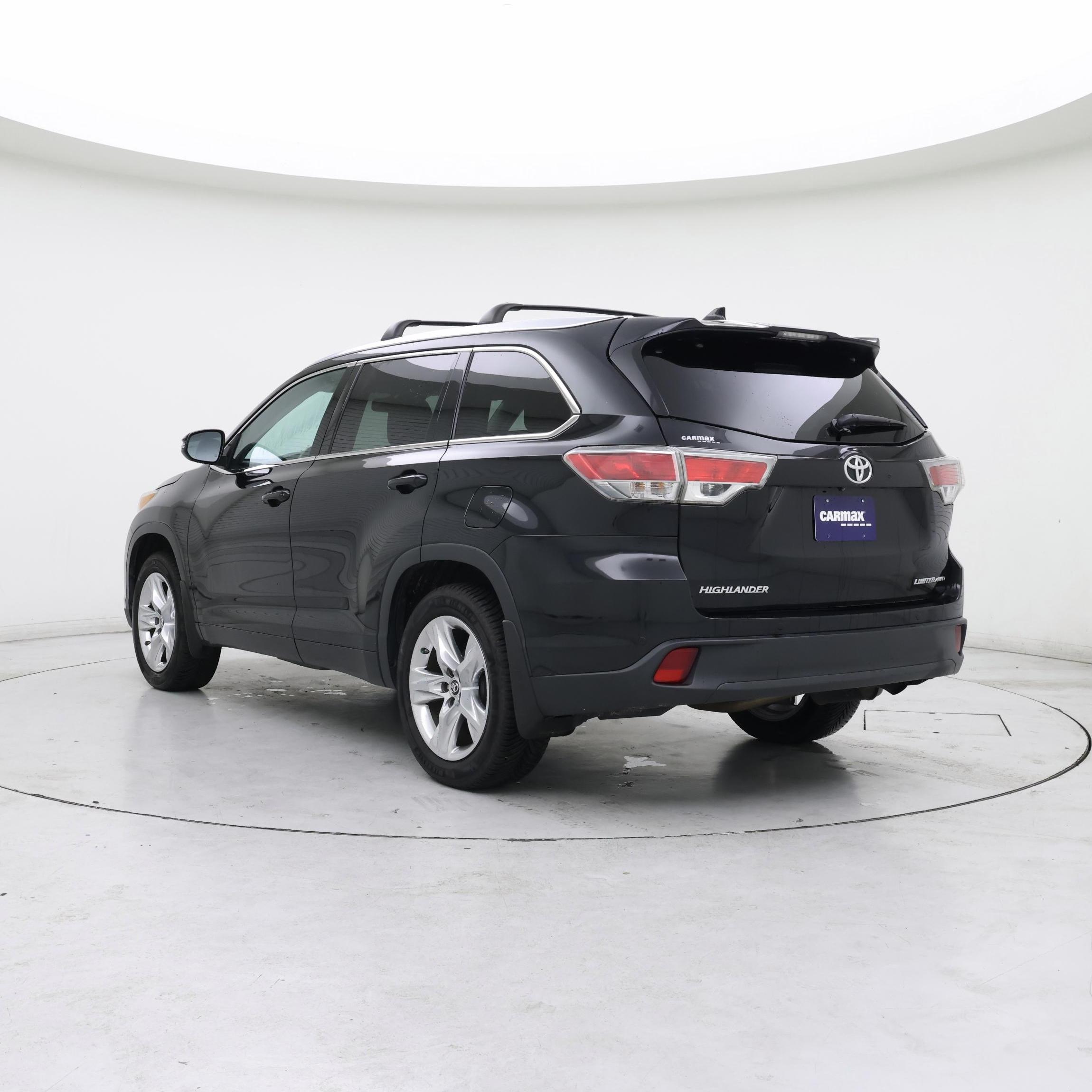 Thumbnail: 2016 Toyota Highlander - 2