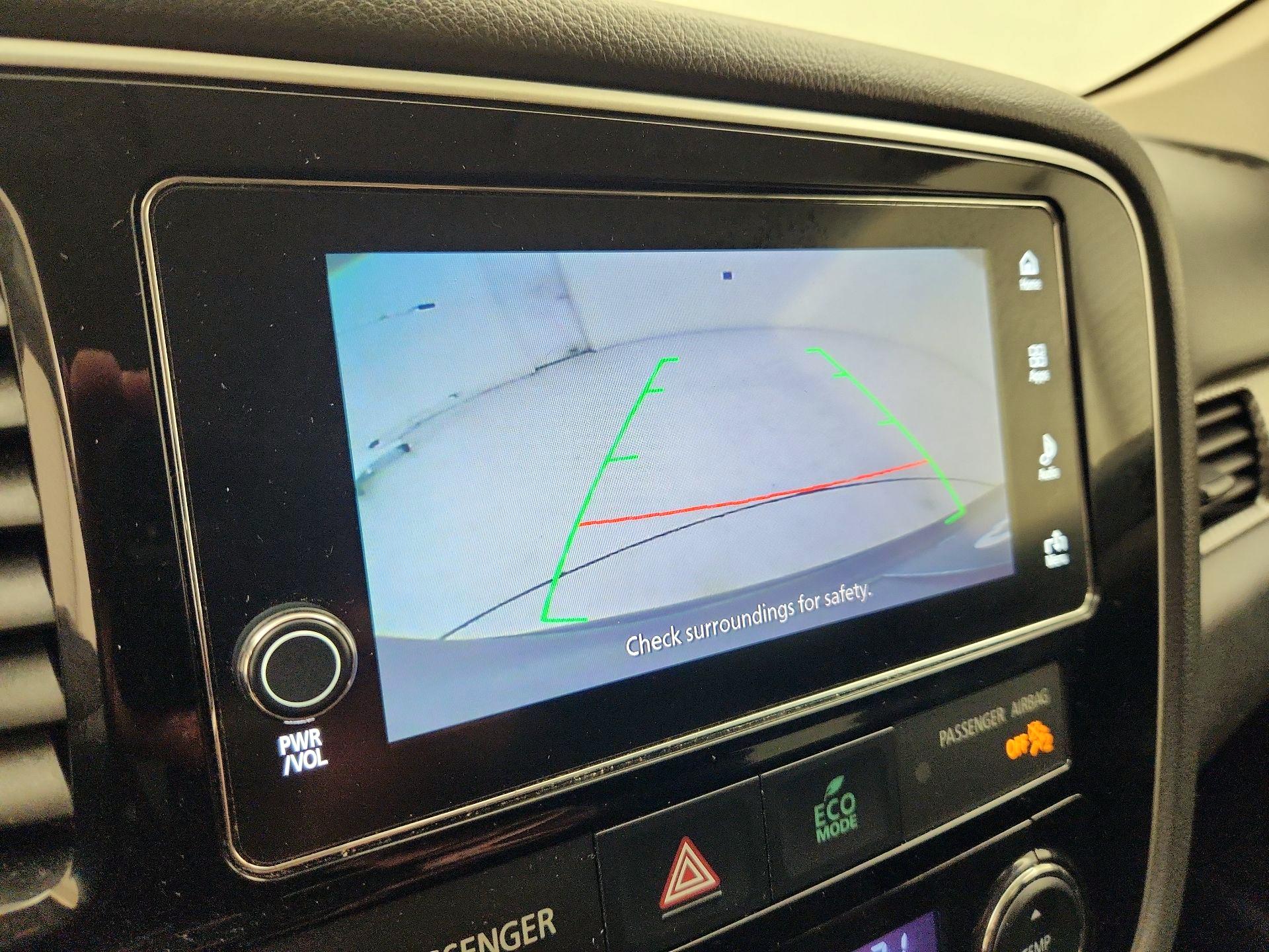 Thumbnail: 2018 Mitsubishi Outlander - 14