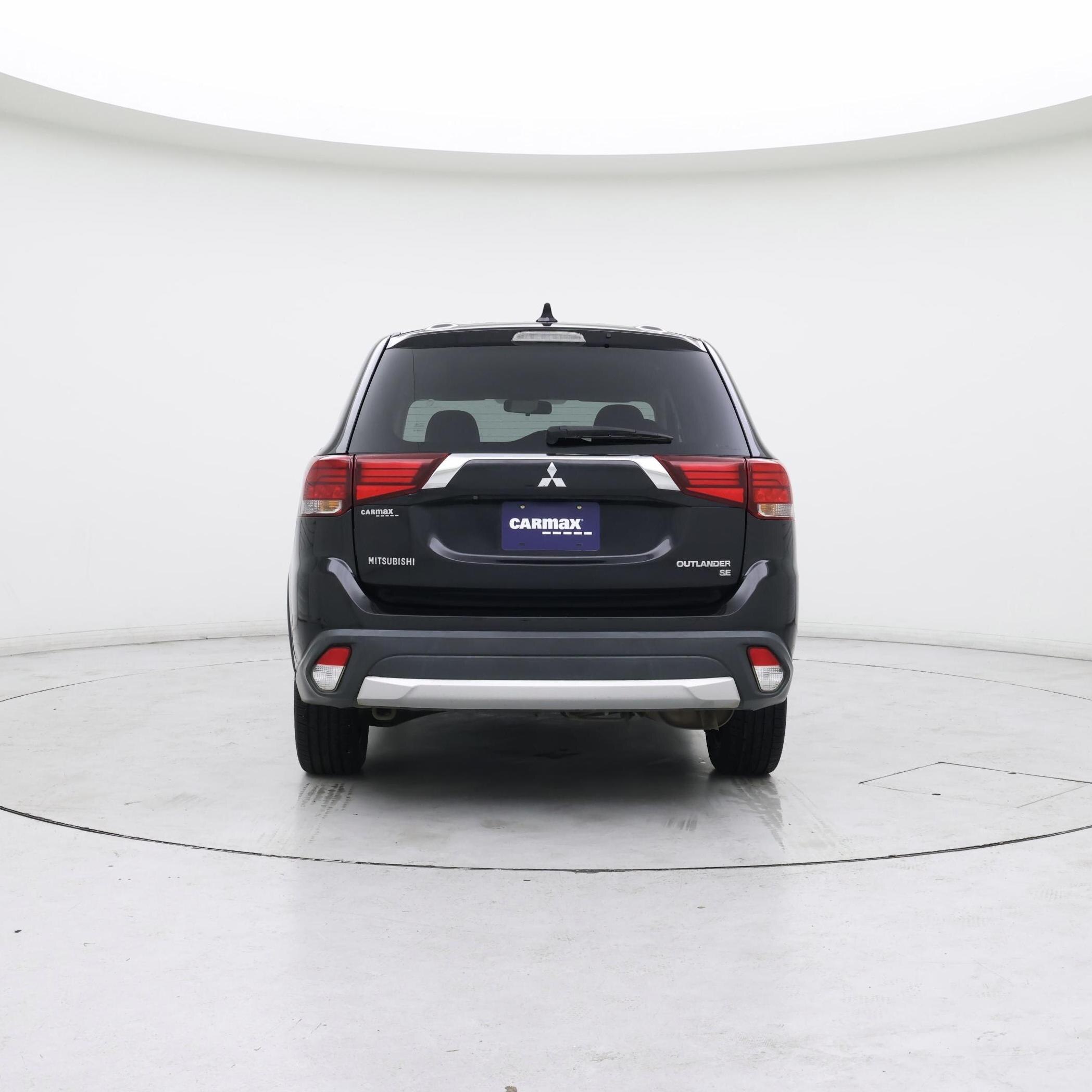 Thumbnail: 2018 Mitsubishi Outlander - 6