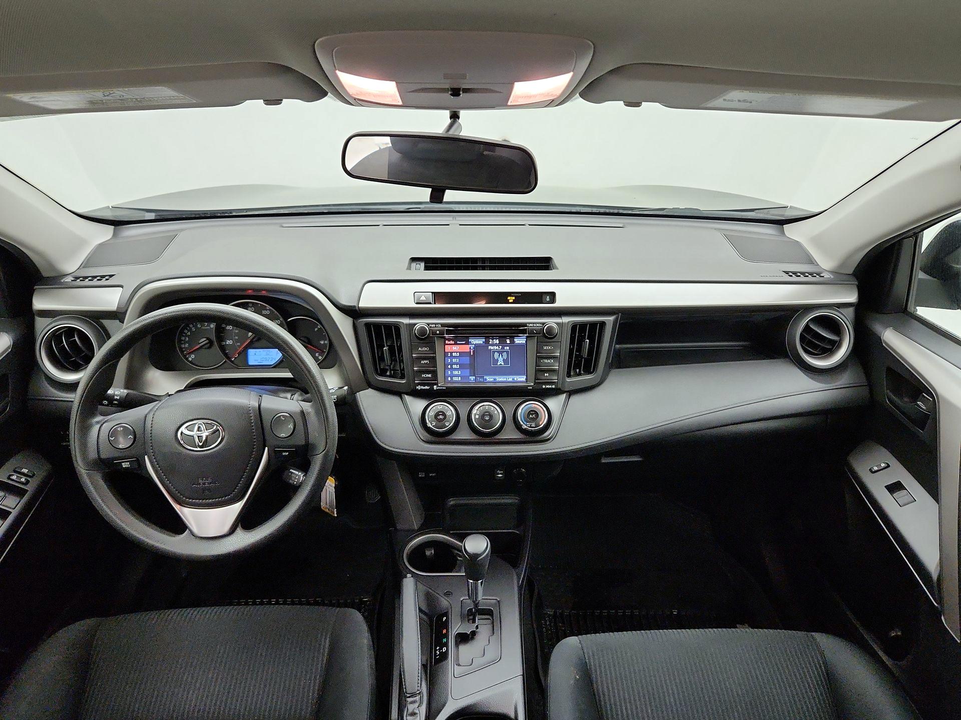 Thumbnail: 2016 Toyota RAV4 - 9