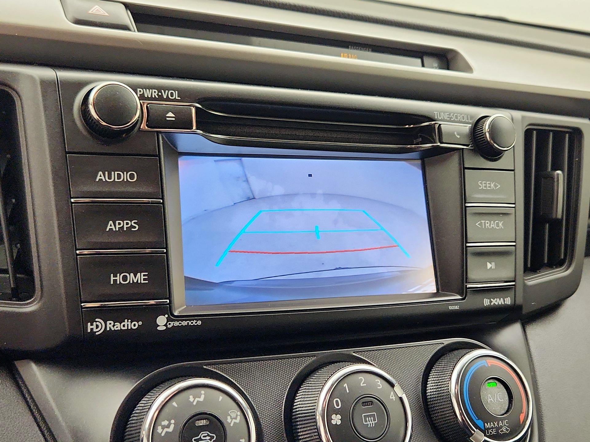 Thumbnail: 2016 Toyota RAV4 - 14