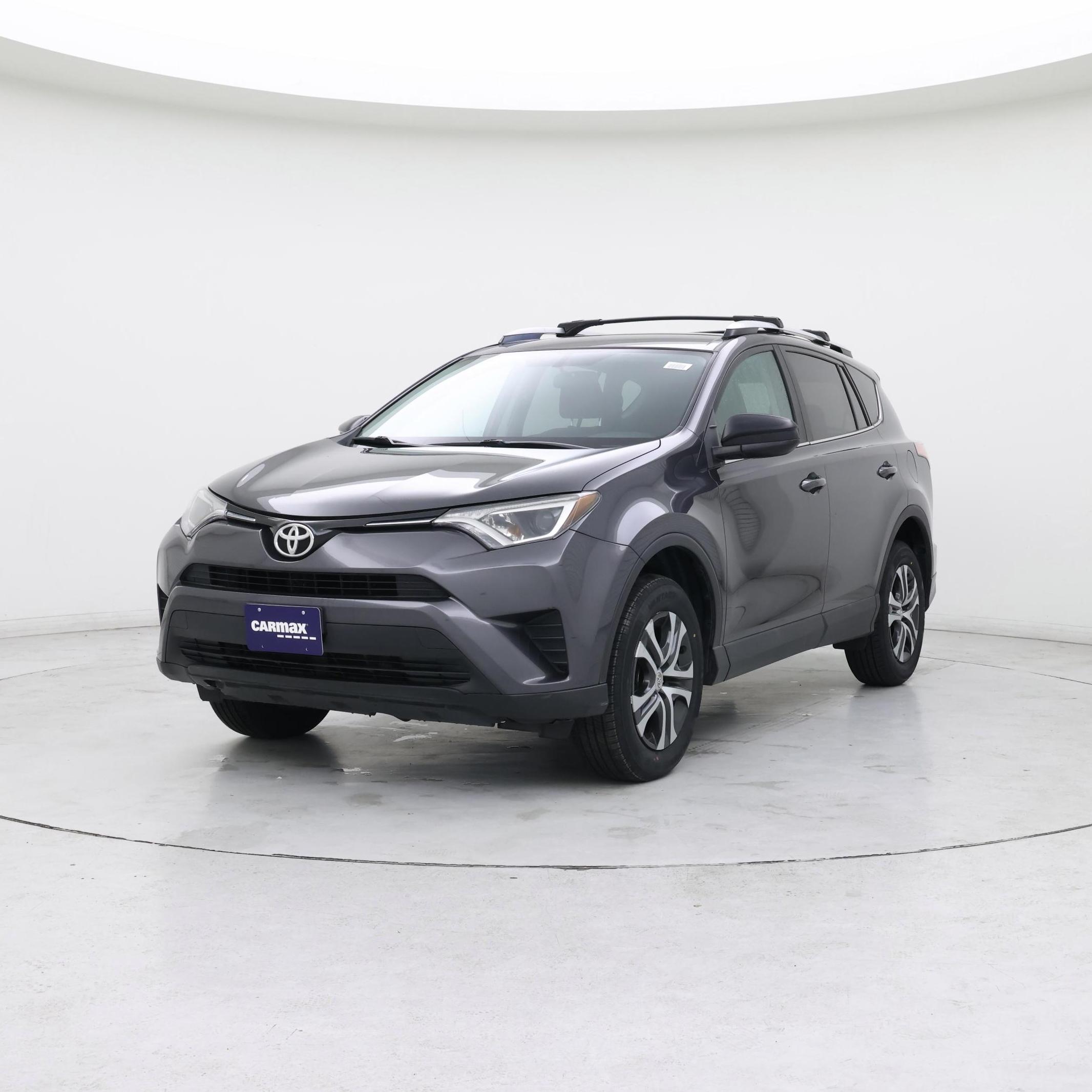 Thumbnail: 2016 Toyota RAV4 - 4