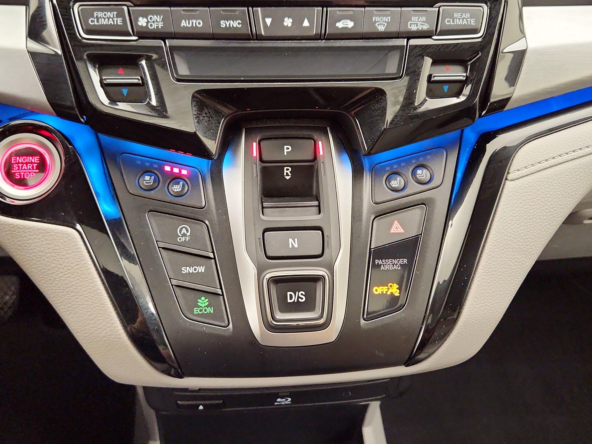 Thumbnail: 2020 Honda Odyssey - 18