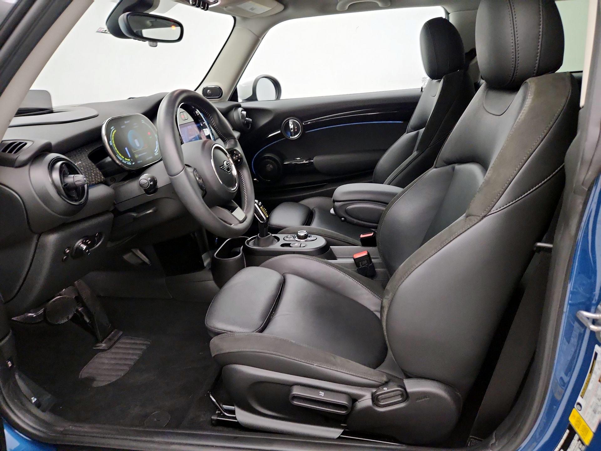 Thumbnail: 2023 MINI Cooper Hardtop - 11
