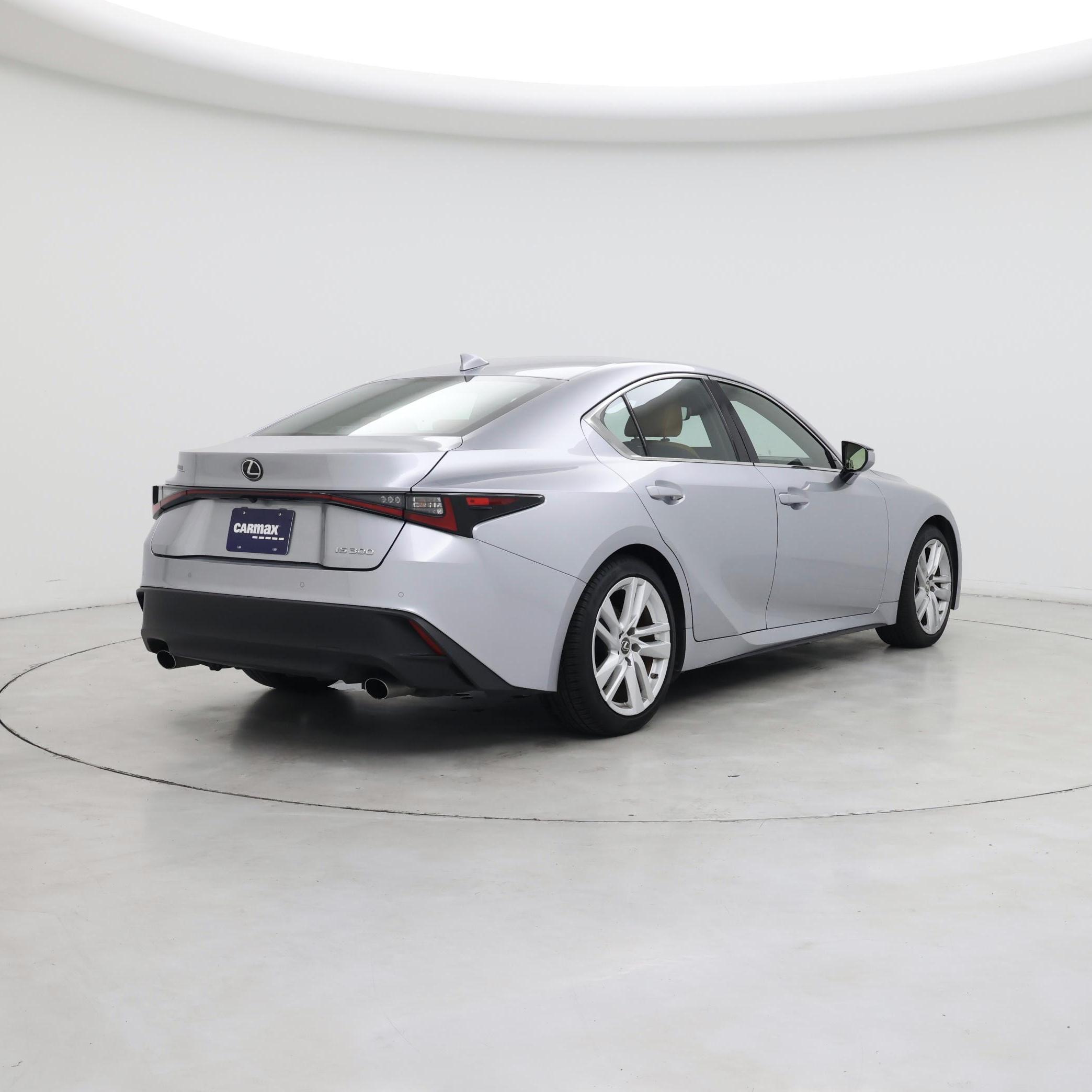 Thumbnail: 2021 Lexus IS - 8