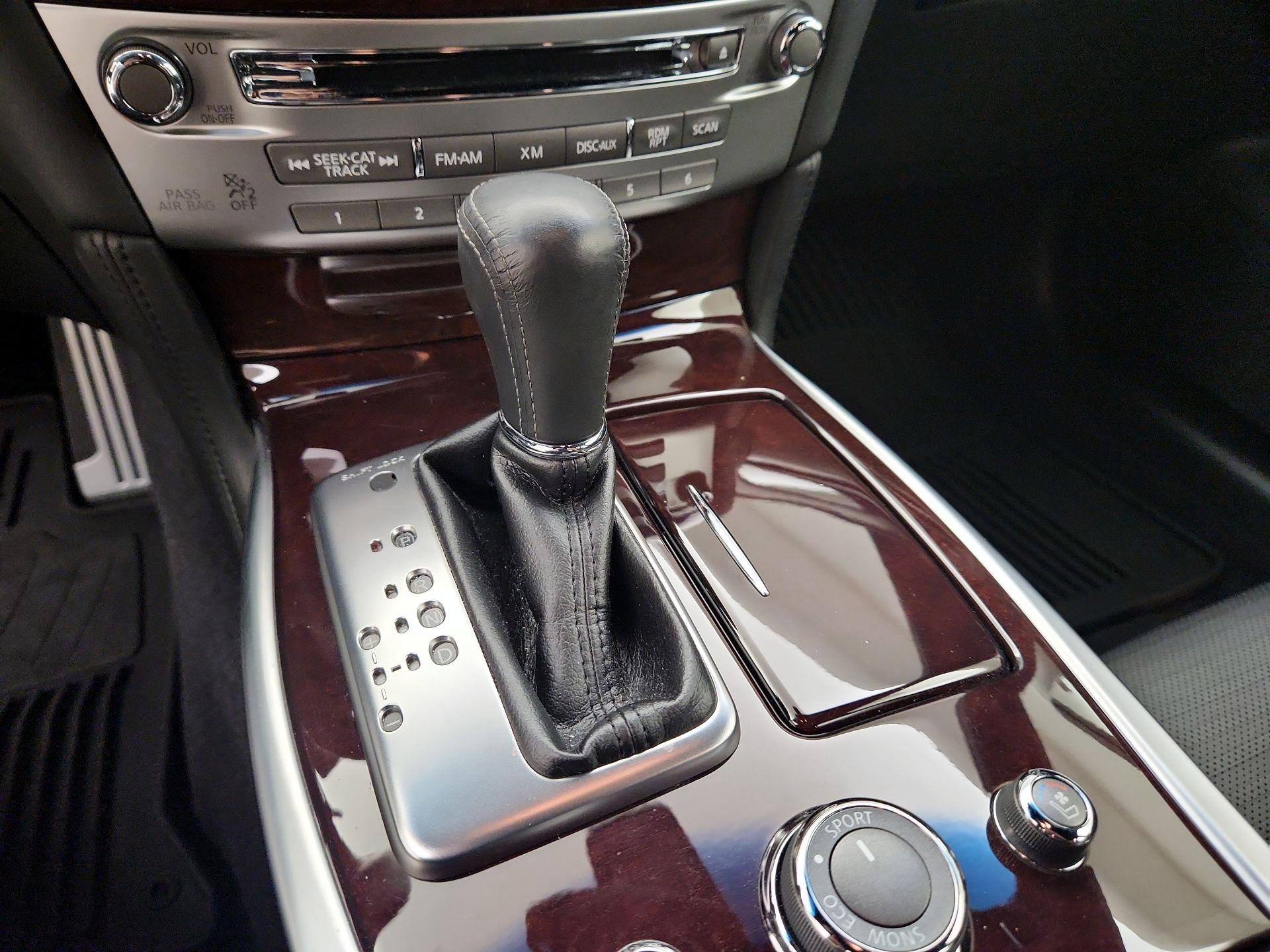 Thumbnail: 2013 INFINITI M37 - 17