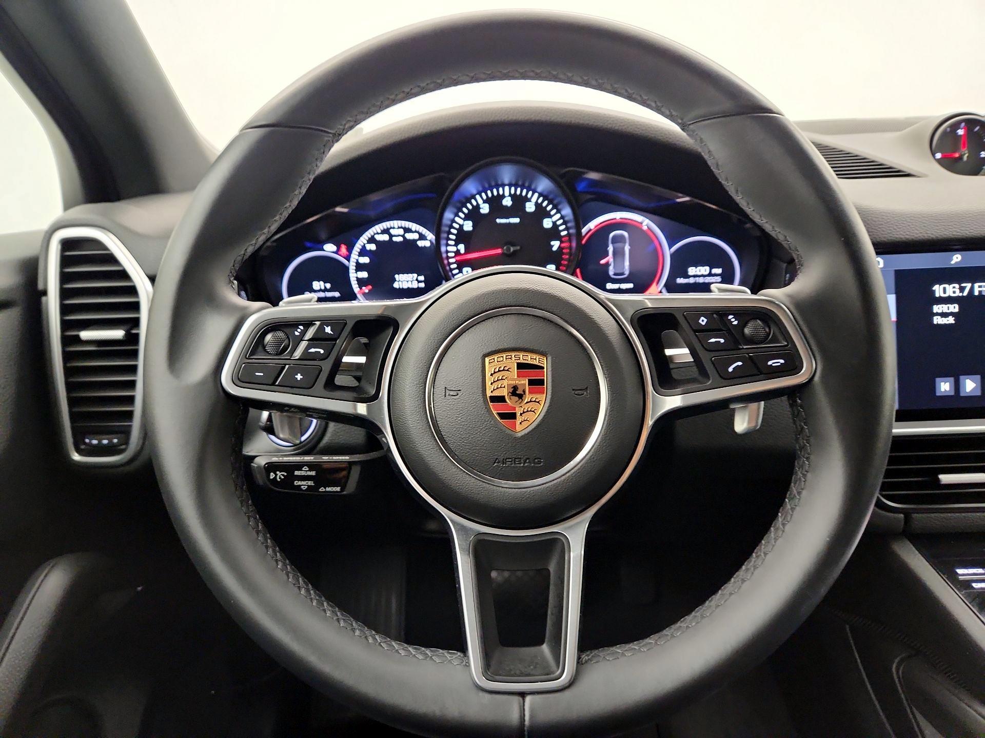 Thumbnail: 2020 Porsche Cayenne - 10