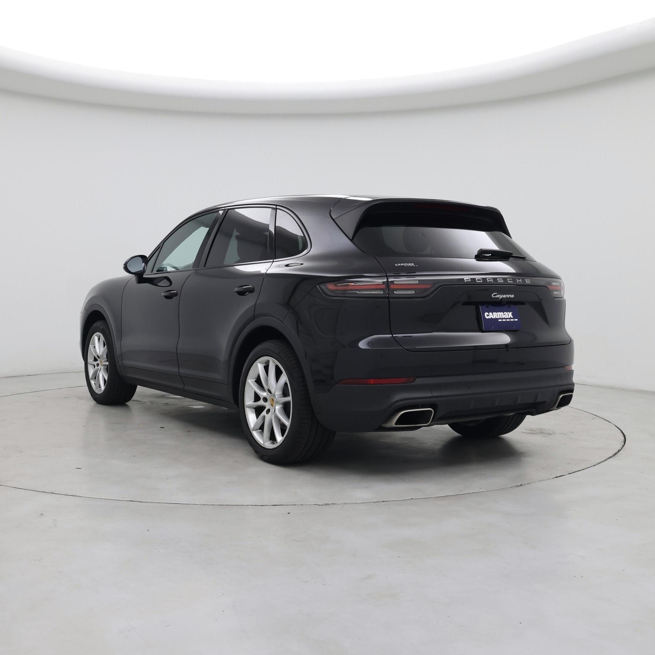 Thumbnail: 2020 Porsche Cayenne - 2
