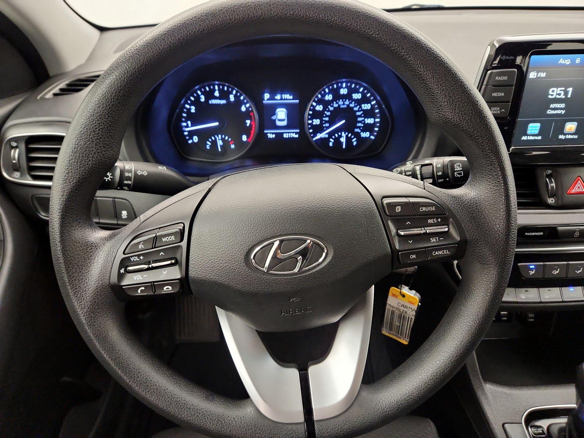 Thumbnail: 2018 Hyundai Elantra - 10