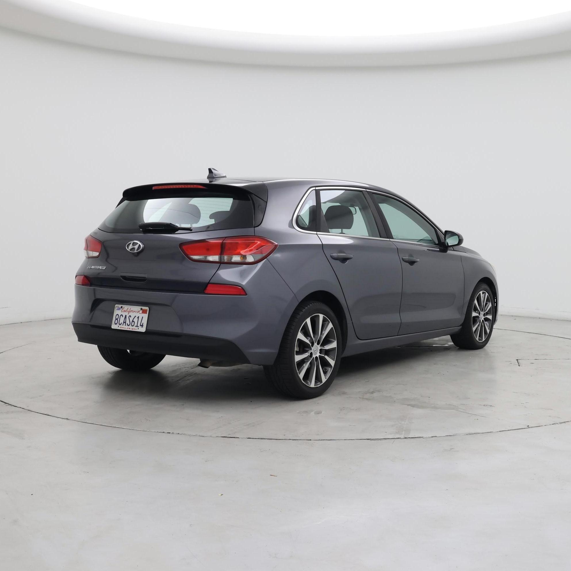 Thumbnail: 2018 Hyundai Elantra - 8