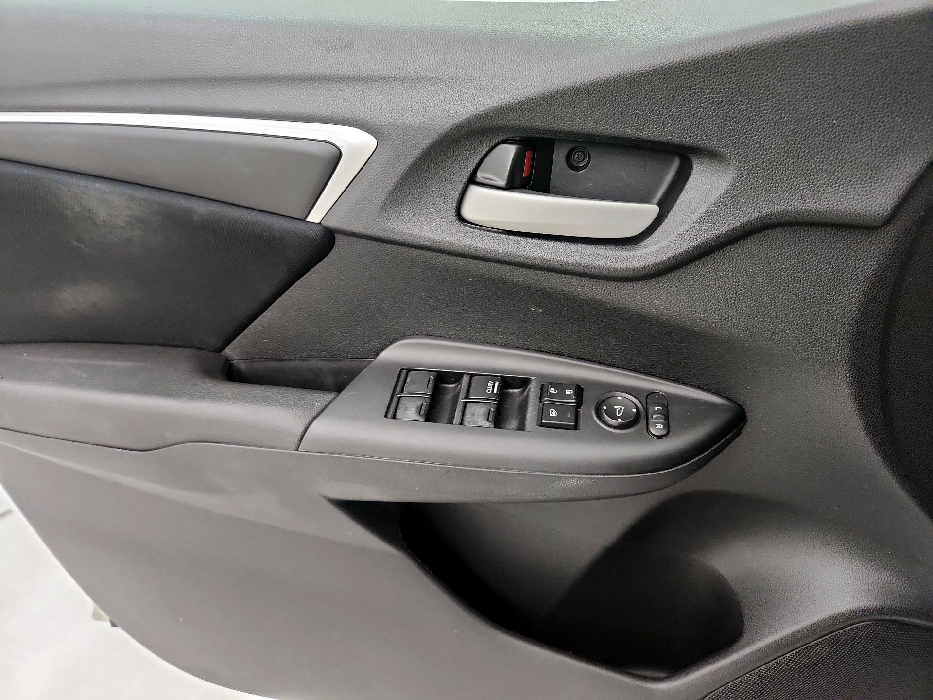Thumbnail: 2015 Honda Fit - 12