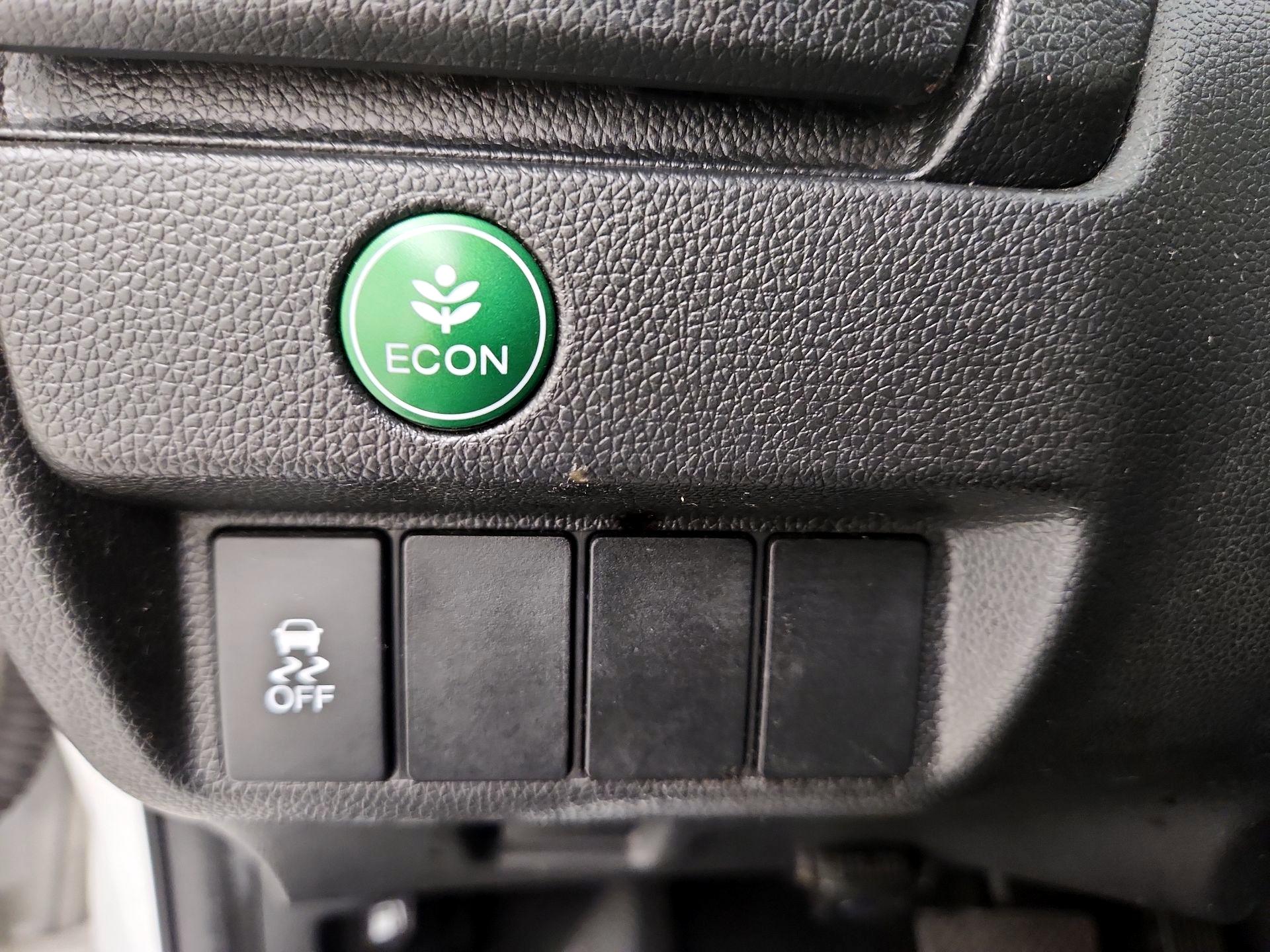 Thumbnail: 2015 Honda Fit - 13