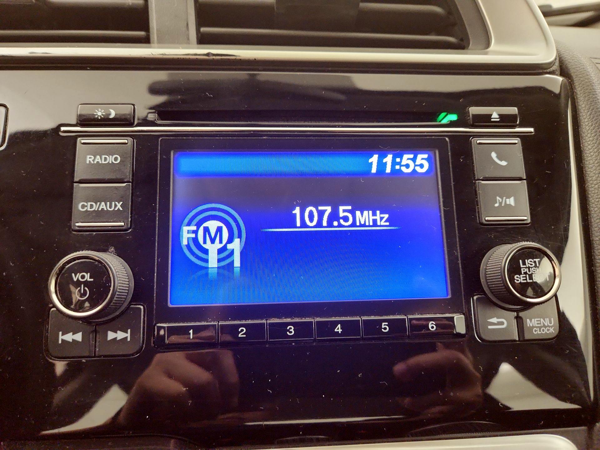 Thumbnail: 2015 Honda Fit - 15