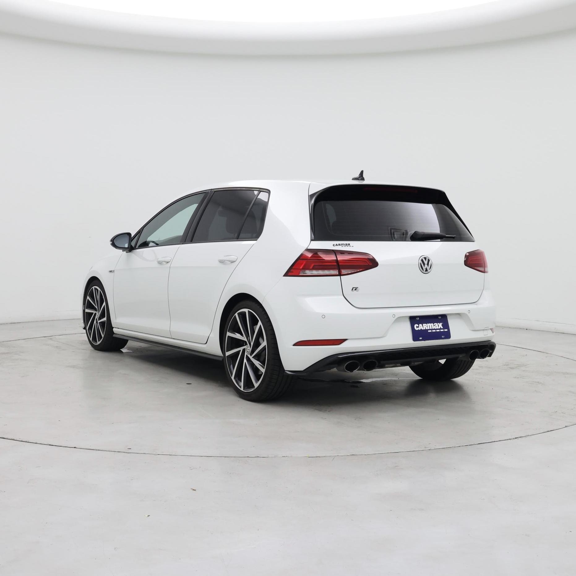 Thumbnail: 2018 Volkswagen Golf - 2