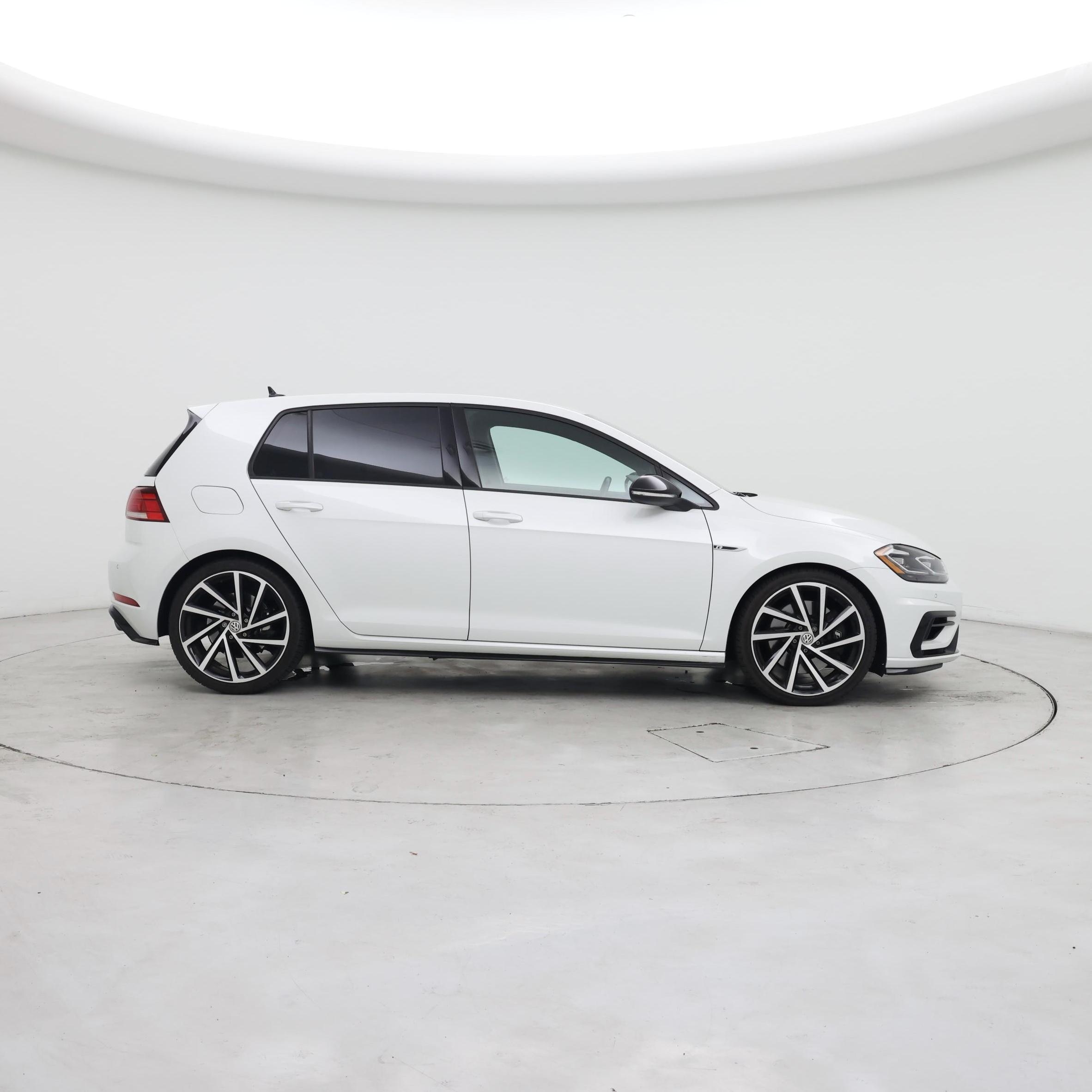 Thumbnail: 2018 Volkswagen Golf - 7