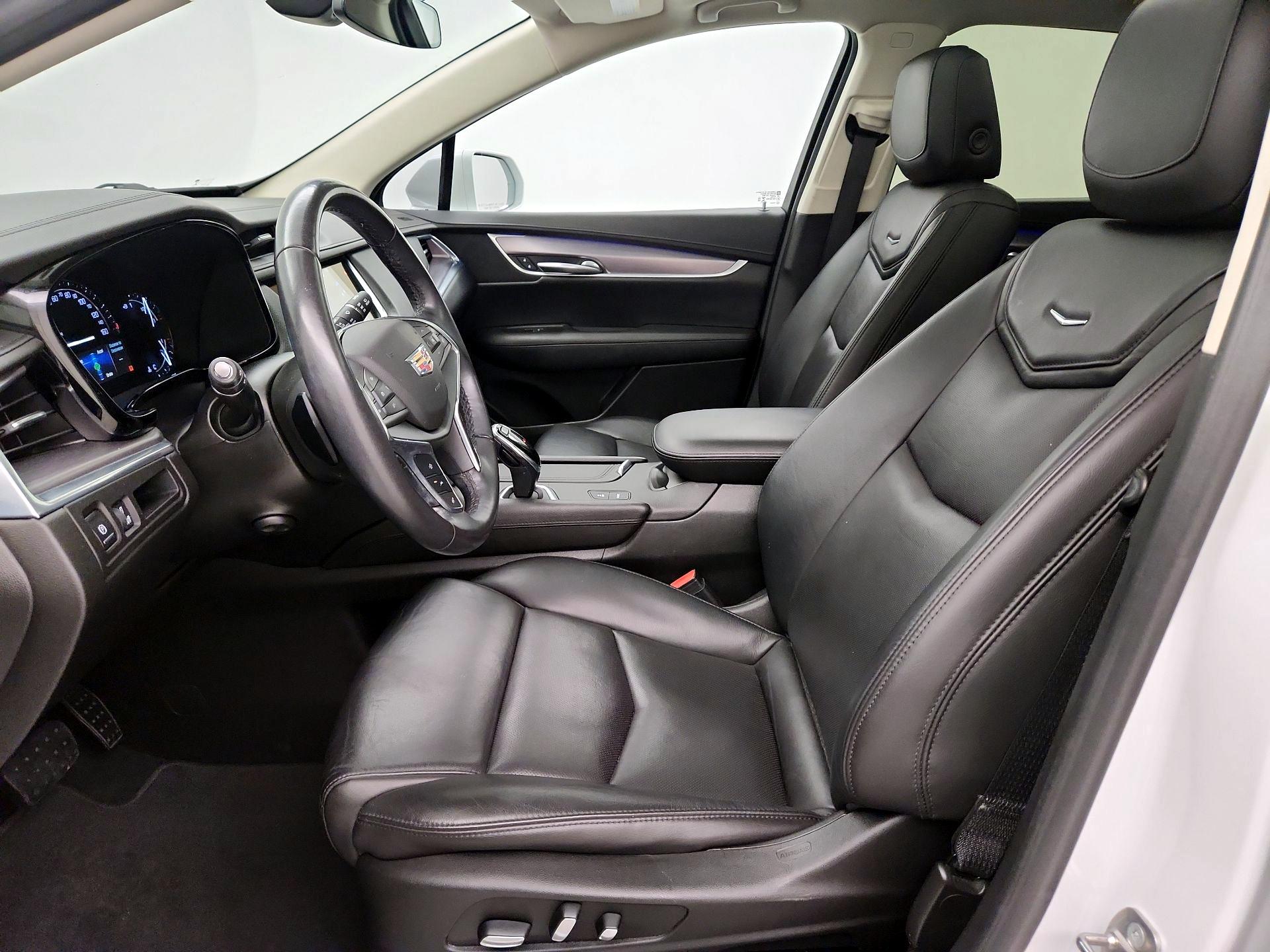 Thumbnail: 2018 Cadillac XT5 - 11