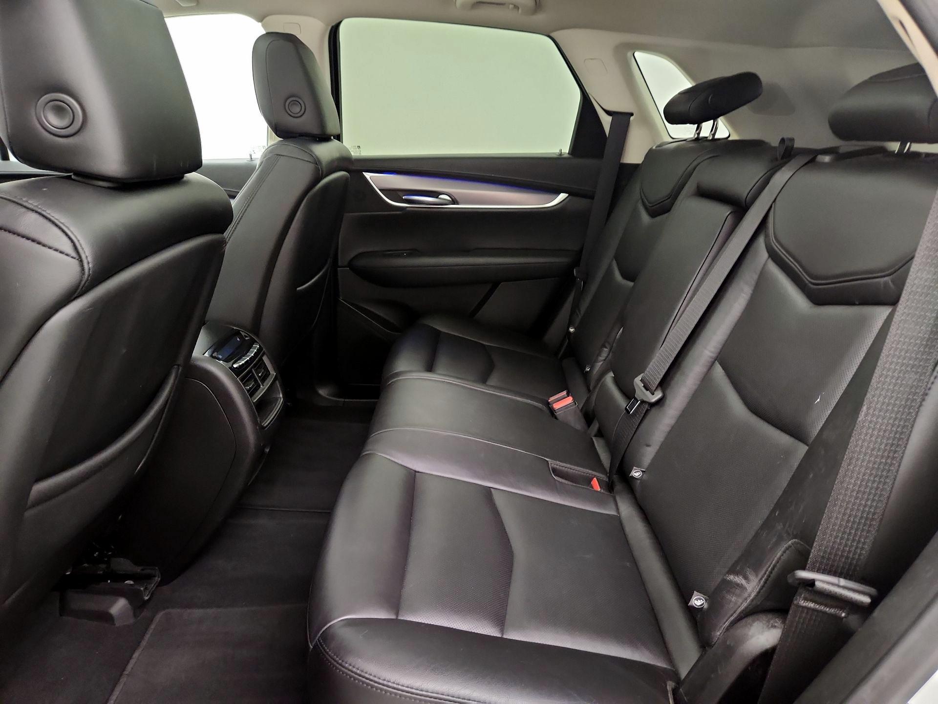 Thumbnail: 2018 Cadillac XT5 - 20