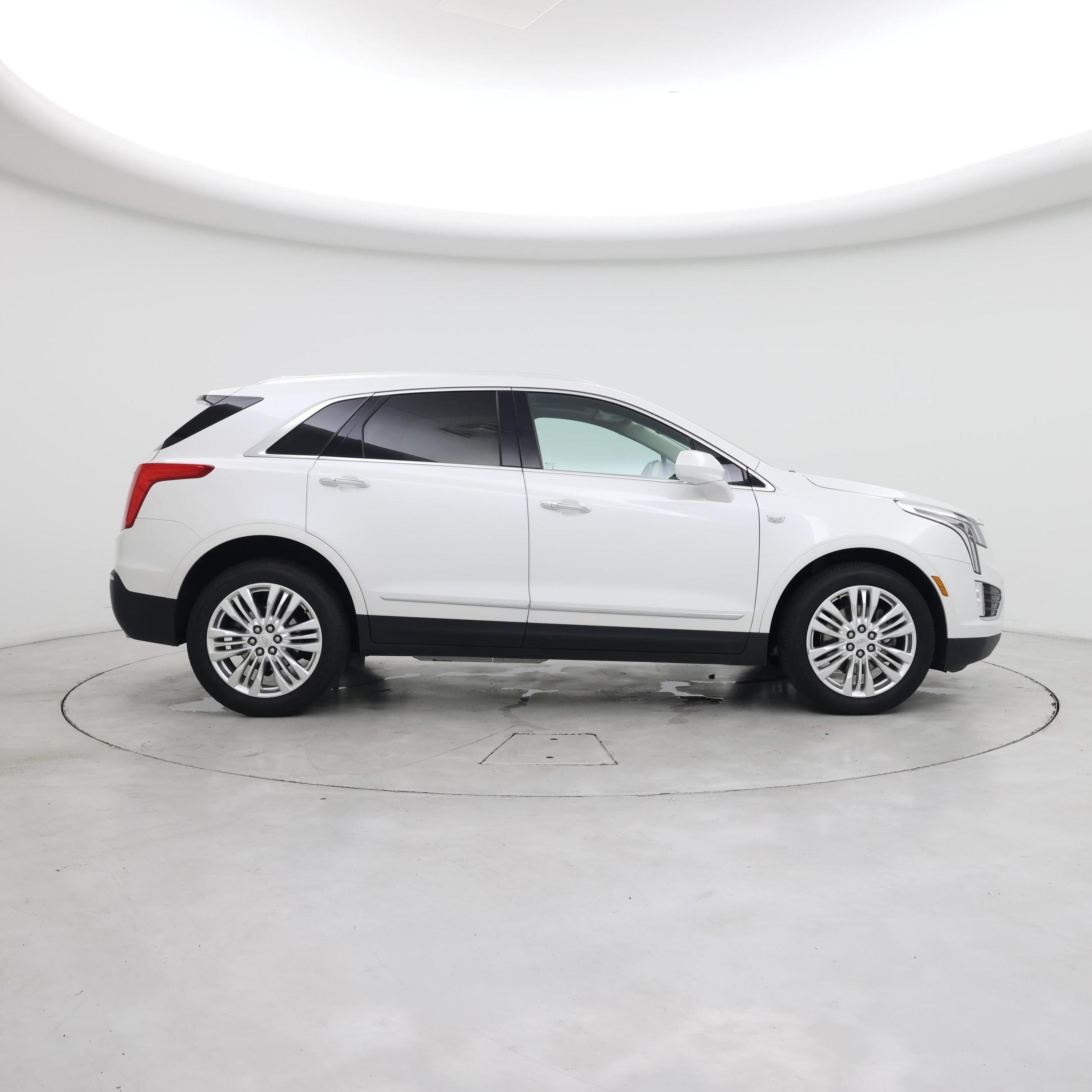 Thumbnail: 2018 Cadillac XT5 - 7