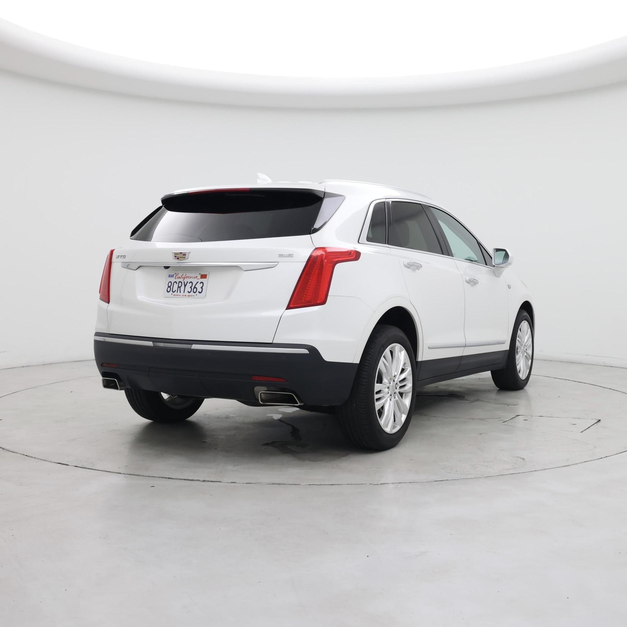 Thumbnail: 2018 Cadillac XT5 - 8