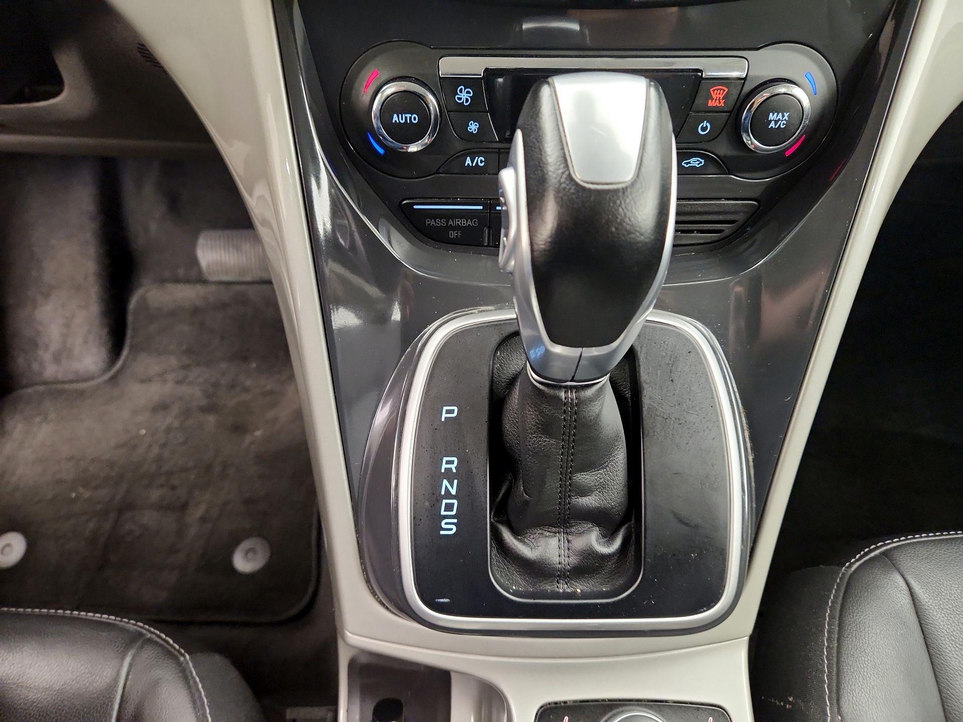 Thumbnail: 2013 Ford Escape - 16