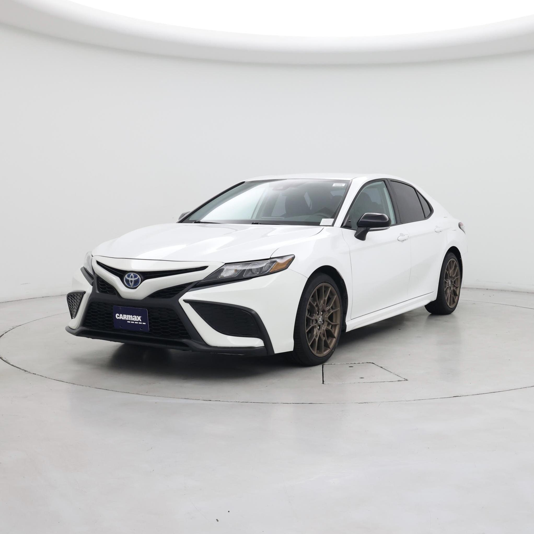 Thumbnail: 2023 Toyota Camry - 4