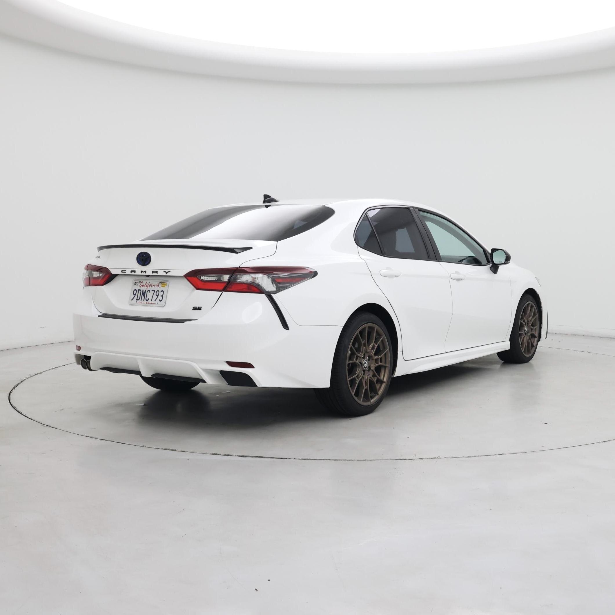 Thumbnail: 2023 Toyota Camry - 8