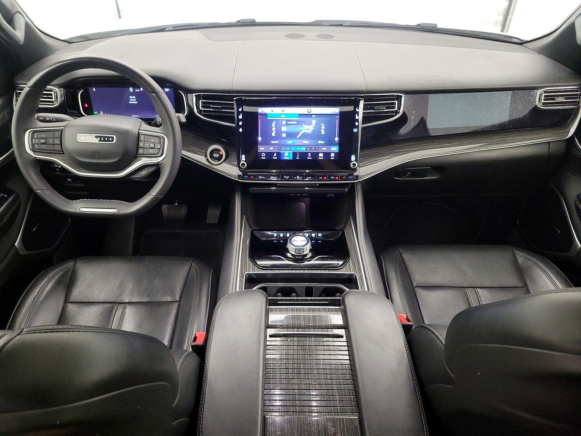 Thumbnail: 2022 Jeep Wagoneer - 9