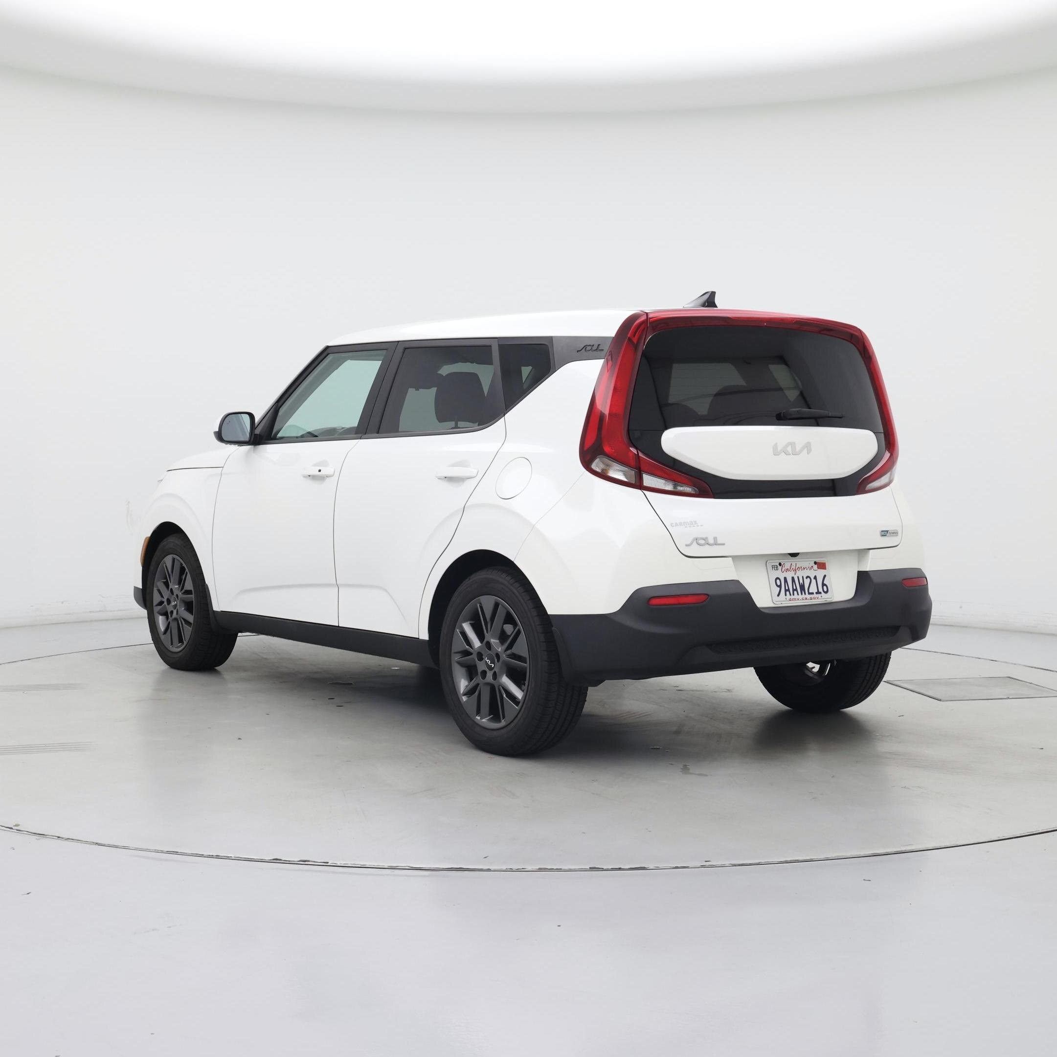 Thumbnail: 2022 Kia Soul - 2