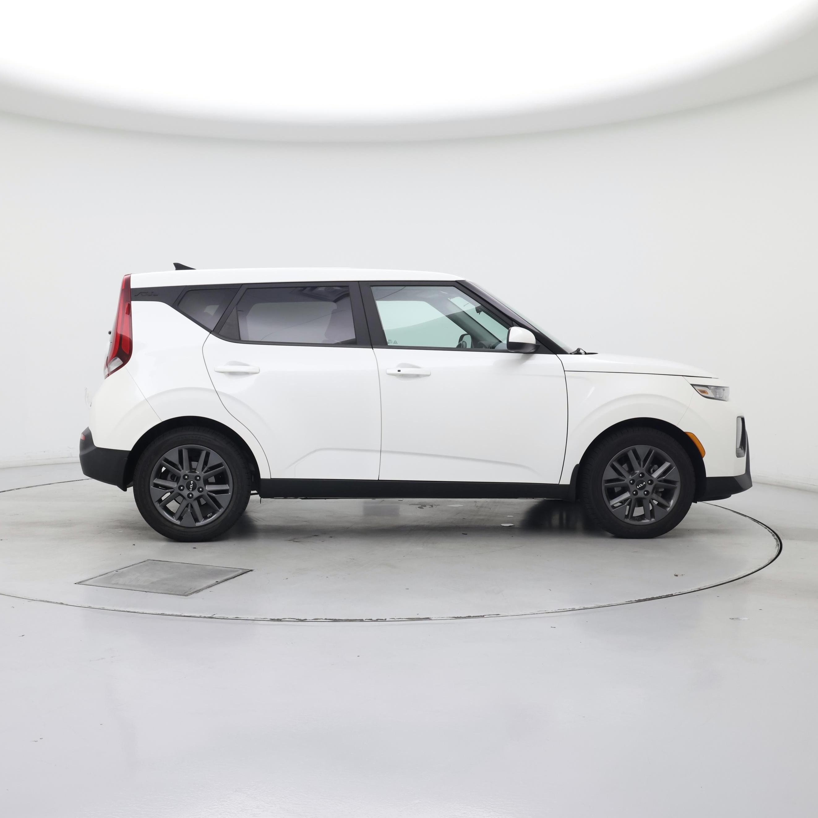 Thumbnail: 2022 Kia Soul - 7