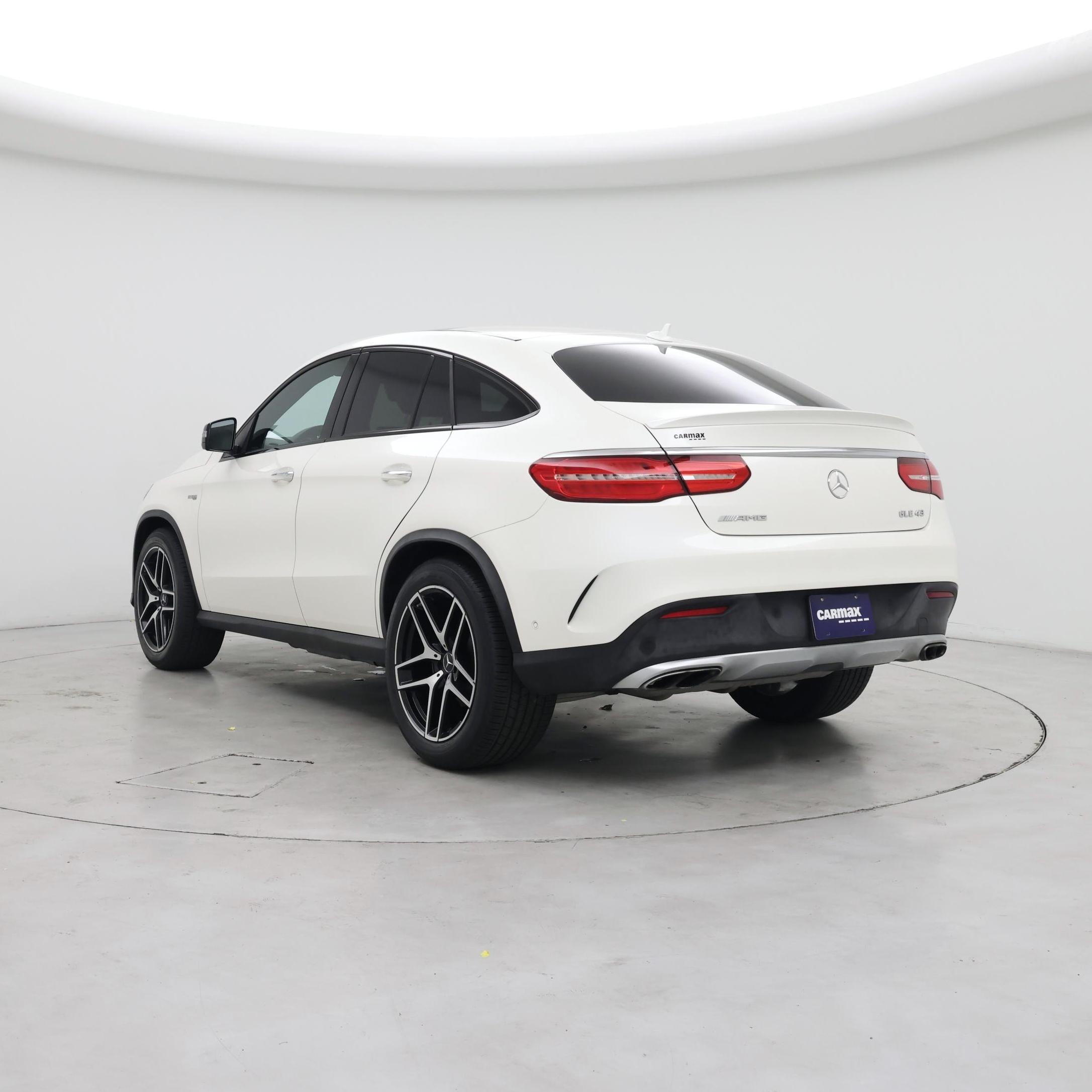 Thumbnail: 2017 Mercedes-Benz GLE - 2