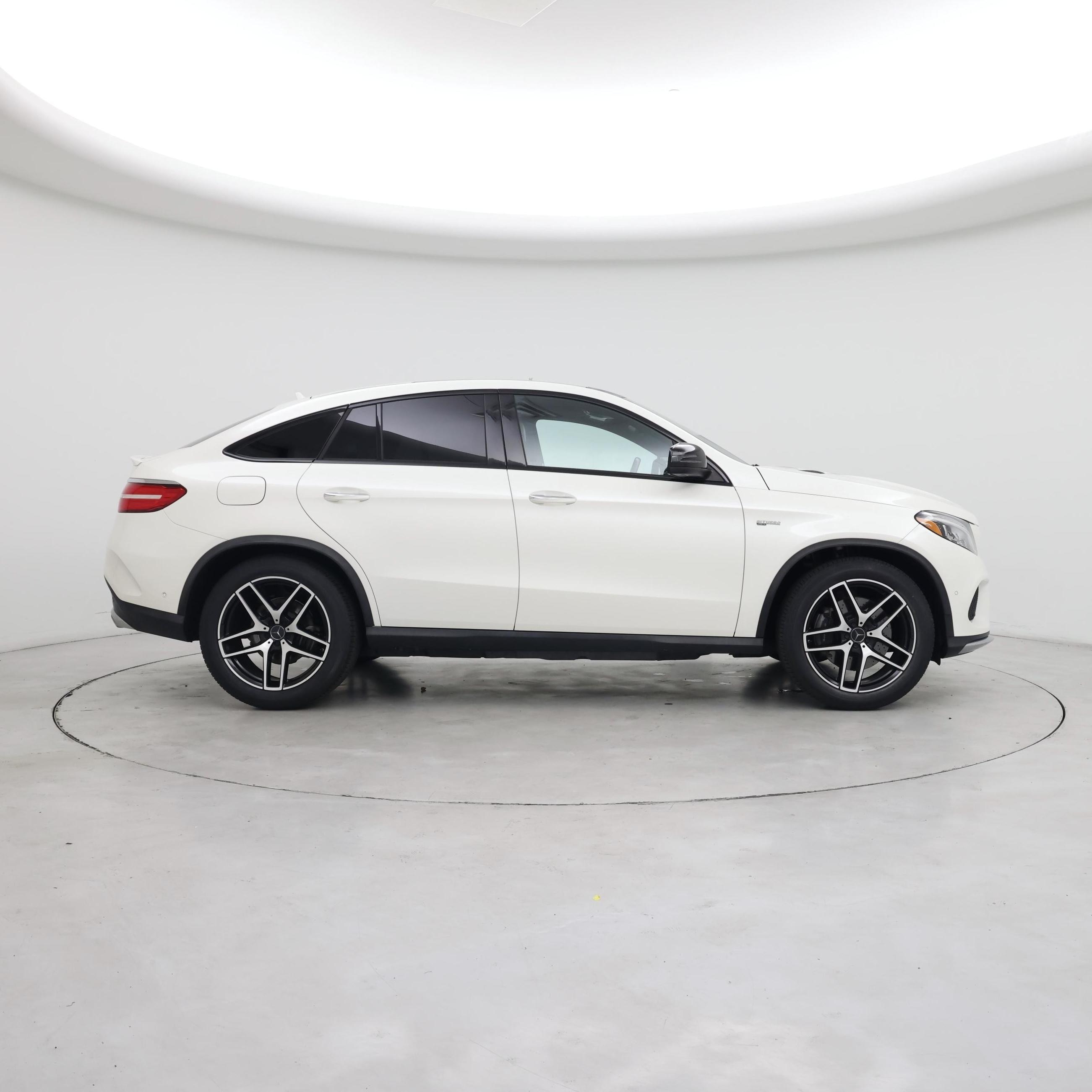 Thumbnail: 2017 Mercedes-Benz GLE - 7