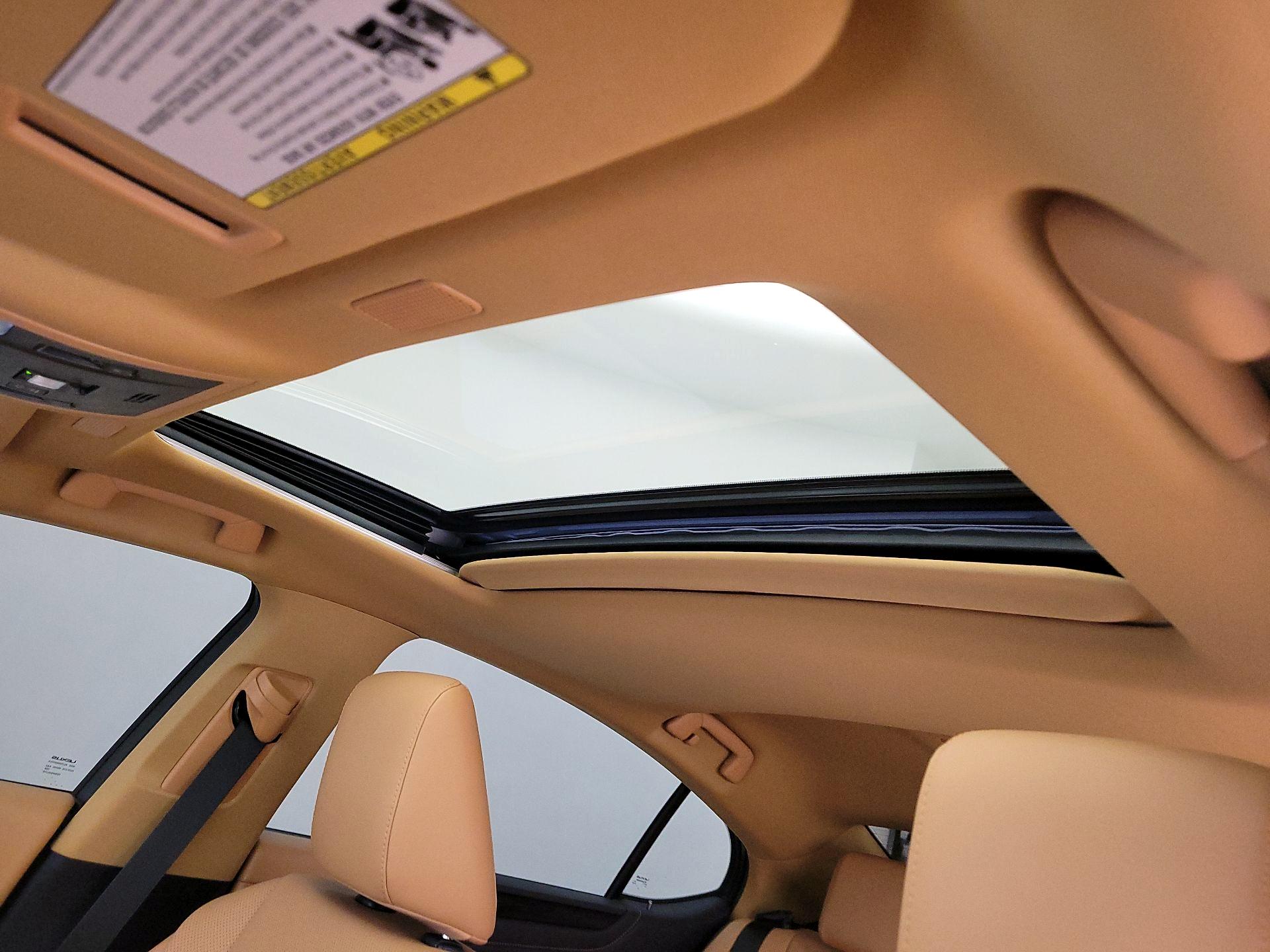 Thumbnail: 2025 Lexus ES - 17