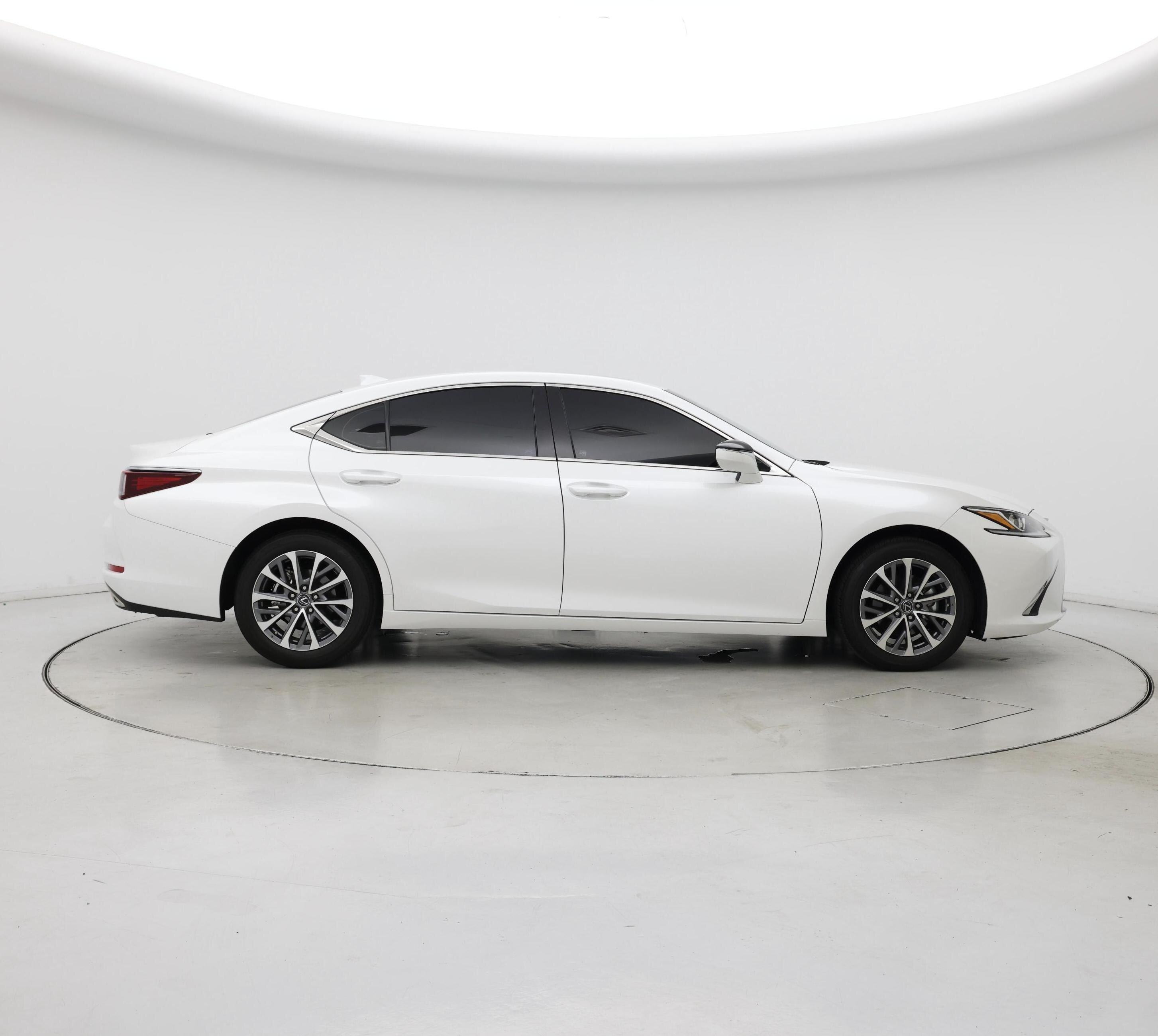 Thumbnail: 2025 Lexus ES - 7