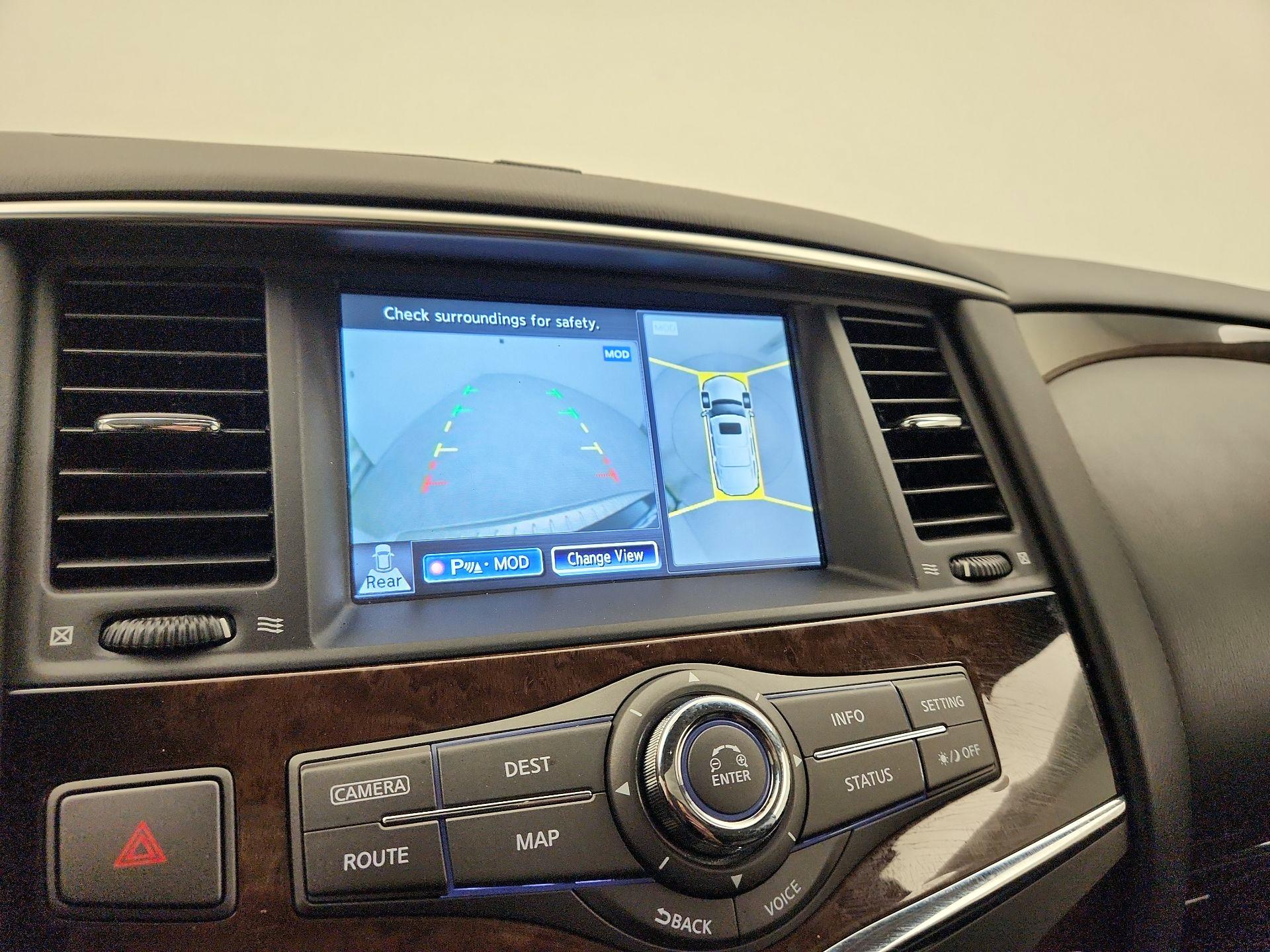 Thumbnail: 2014 INFINITI QX80 - 14